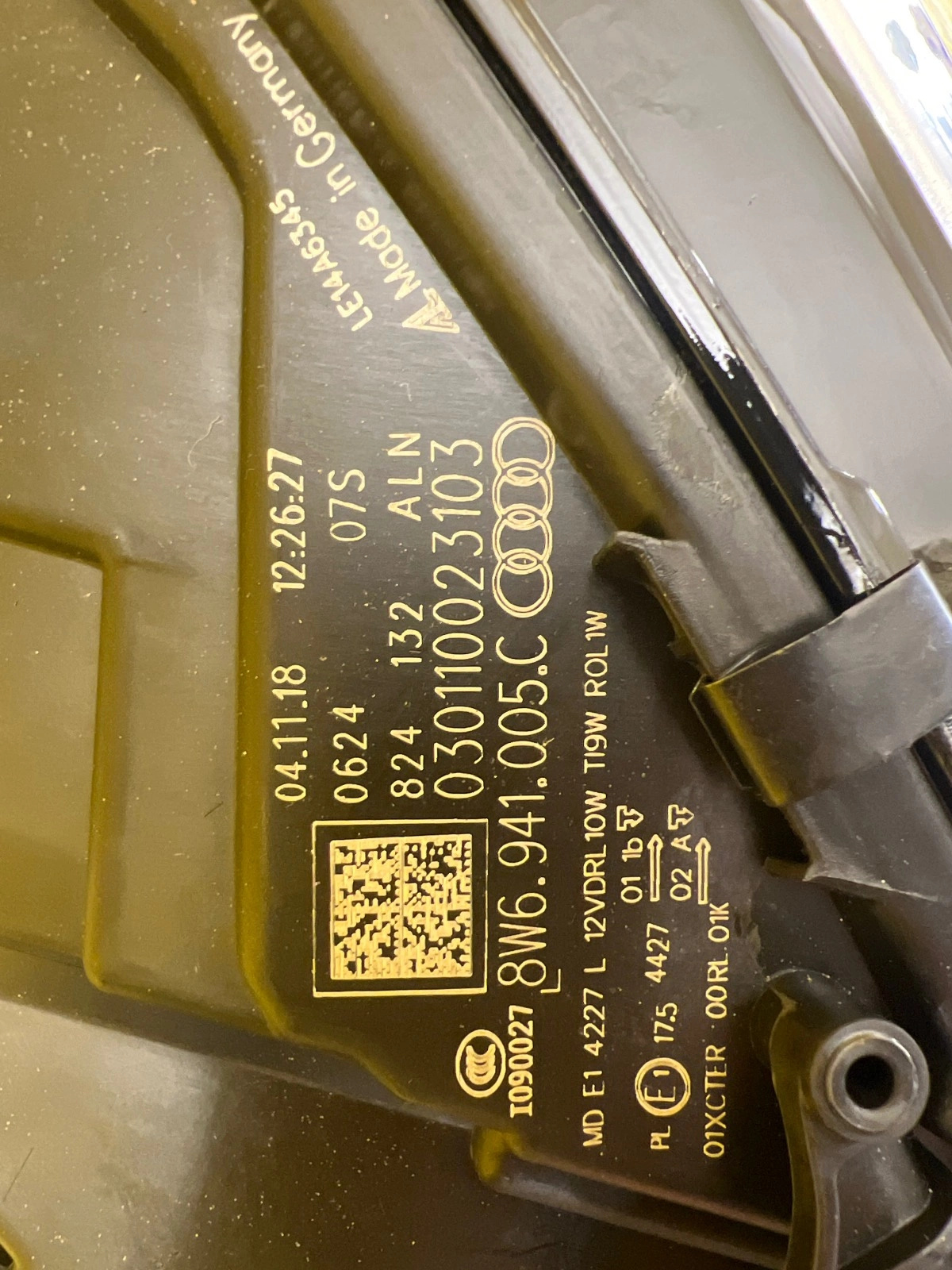 Reflektor Lampa Lewa Prawa Audi A5 8W6 Bi-Xenon 16-20 8W6941005C 8W6941006C Autolamps 8 Reflektor Lampa Lewa Prawa Audi A5 8W6 Bi-Xenon 16-20 8W6941005C 8W6941006C