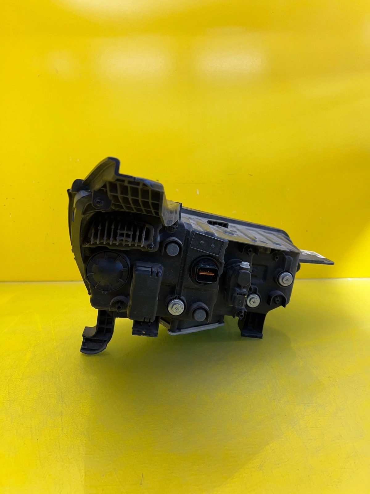 Reflektor Lampa Lewa Ssangyong Korando IV 4 19- Full Led 8310137201 Autolamps 3 Reflektor Lampa Lewa Ssangyong Korando IV 4 19- Full Led 8310137201