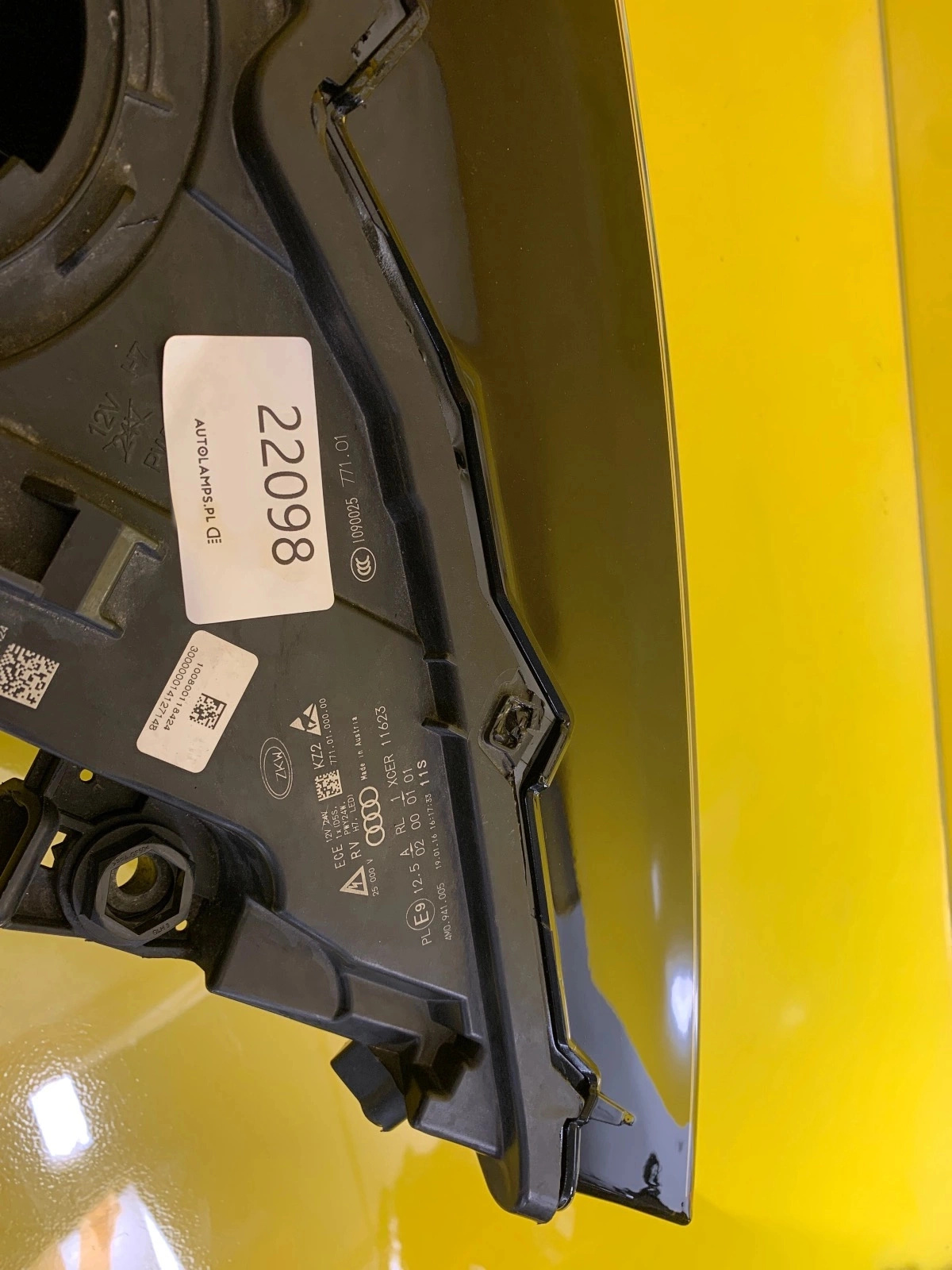 Reflektor Lampa Lewa Audi Q7 Bi-Xenon Led 4M0941005 Autolamps 5 Reflektor Lampa Lewa Audi Q7 Bi-Xenon Led 4M0941005