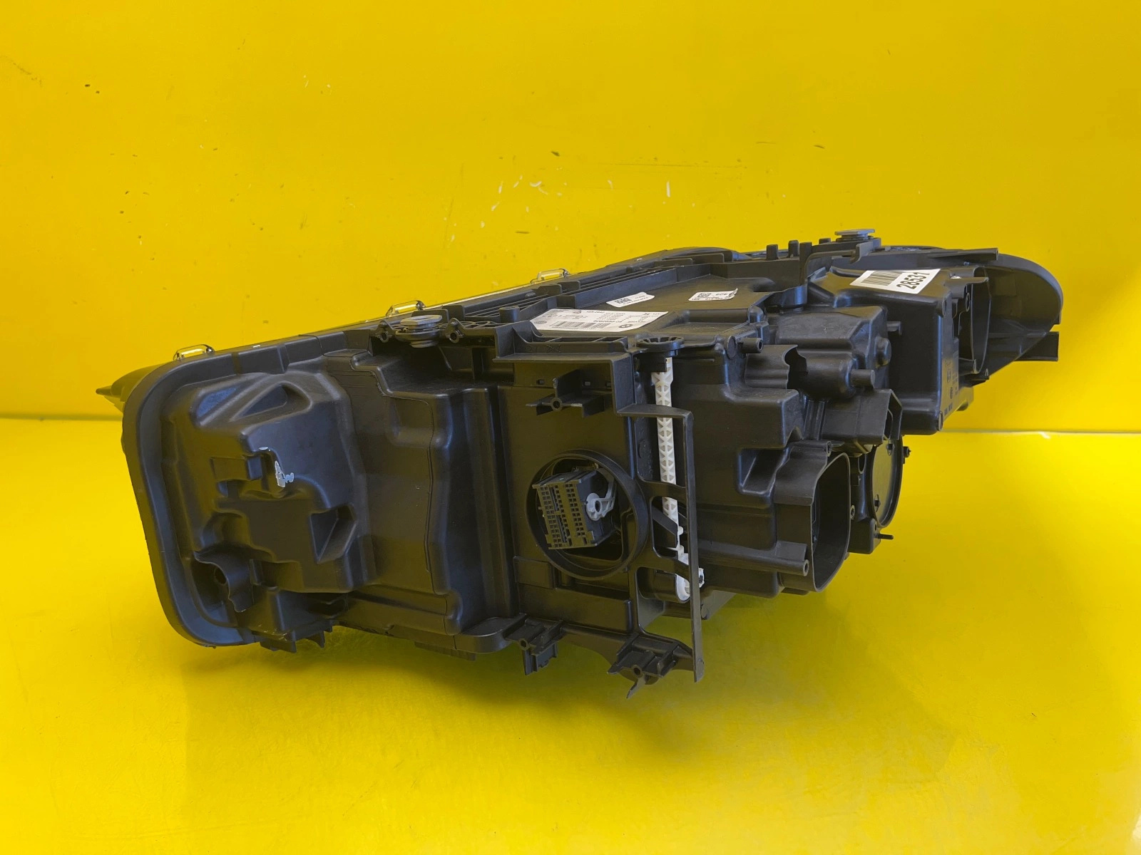 Reflektor BMW 5 G30 G31 LCI Lampa Prawa BMW Led Black Shadow 8082656-05 Autolamps 4 Reflektor BMW 5 G30 G31 LCI Lampa Prawa BMW Led Black Shadow 8082656-05