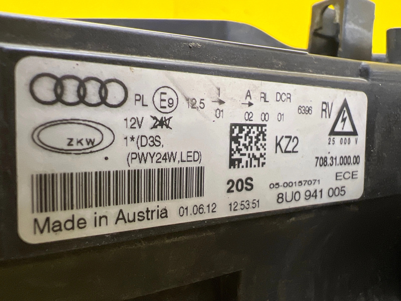 Reflektor Lampa Lewa Audi Q3 8U 11-14 Xenon Led 8U0941005 Autolamps 2 Reflektor Lampa Lewa Audi Q3 8U 11-14 Xenon Led 8U0941005