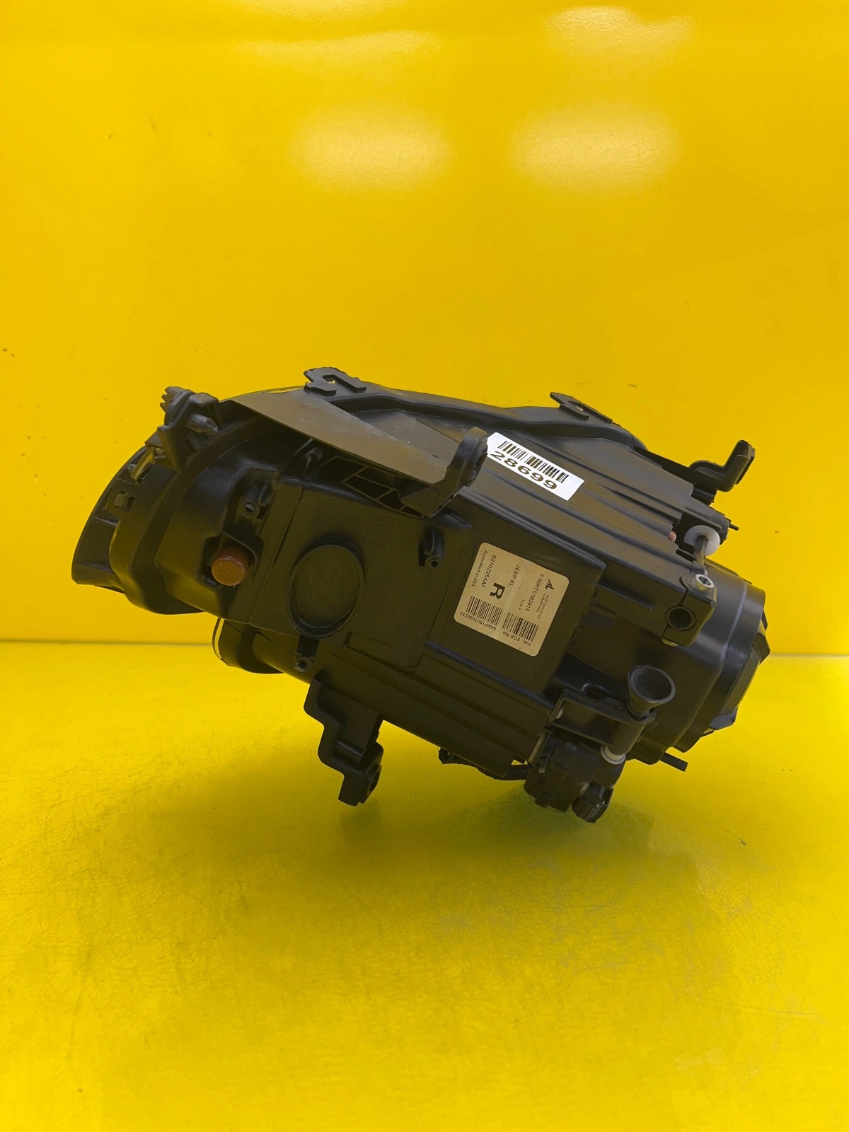 Reflektor Lampa Prawa Przednia Jeep Cherokee KL 13- Zwykła 68102854AF Autolamps 4 Reflektor Lampa Prawa Przednia Jeep Cherokee KL 13- Zwykła 68102854AF