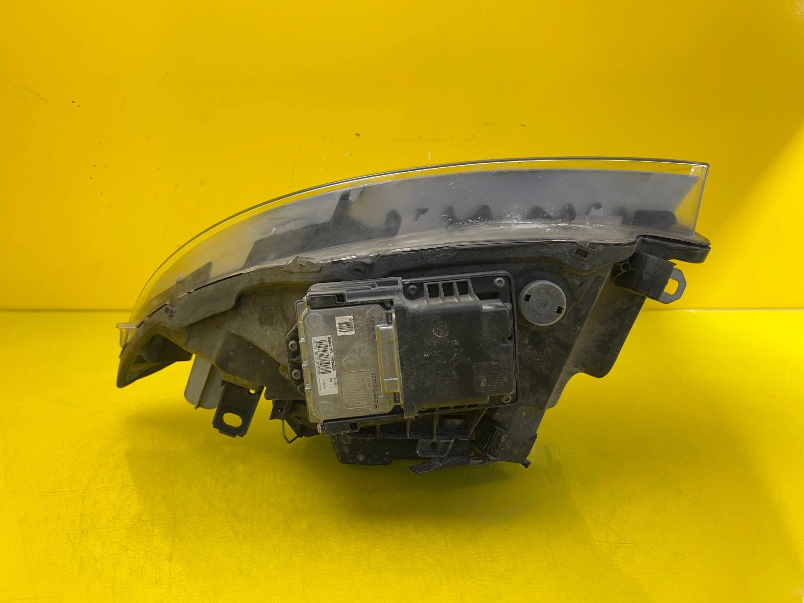 Reflektor Lampa Prawa BMW 1 E82 E88 E87 Lift 07-11 Xenon 7170292-02 Autolamps 5 Reflektor Lampa Prawa BMW 1 E82 E88 E87 Lift 07-11 Xenon 7170292-02