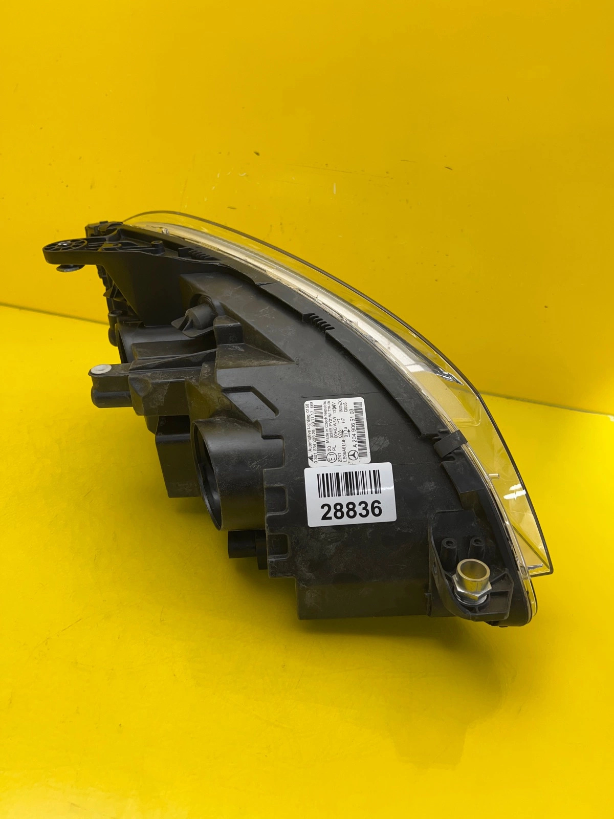 Reflektor Lampa Lewa Mercedes C-Klasa W204 A2048205103 Autolamps 3 Reflektor Lampa Lewa Mercedes C-Klasa W204 A2048205103