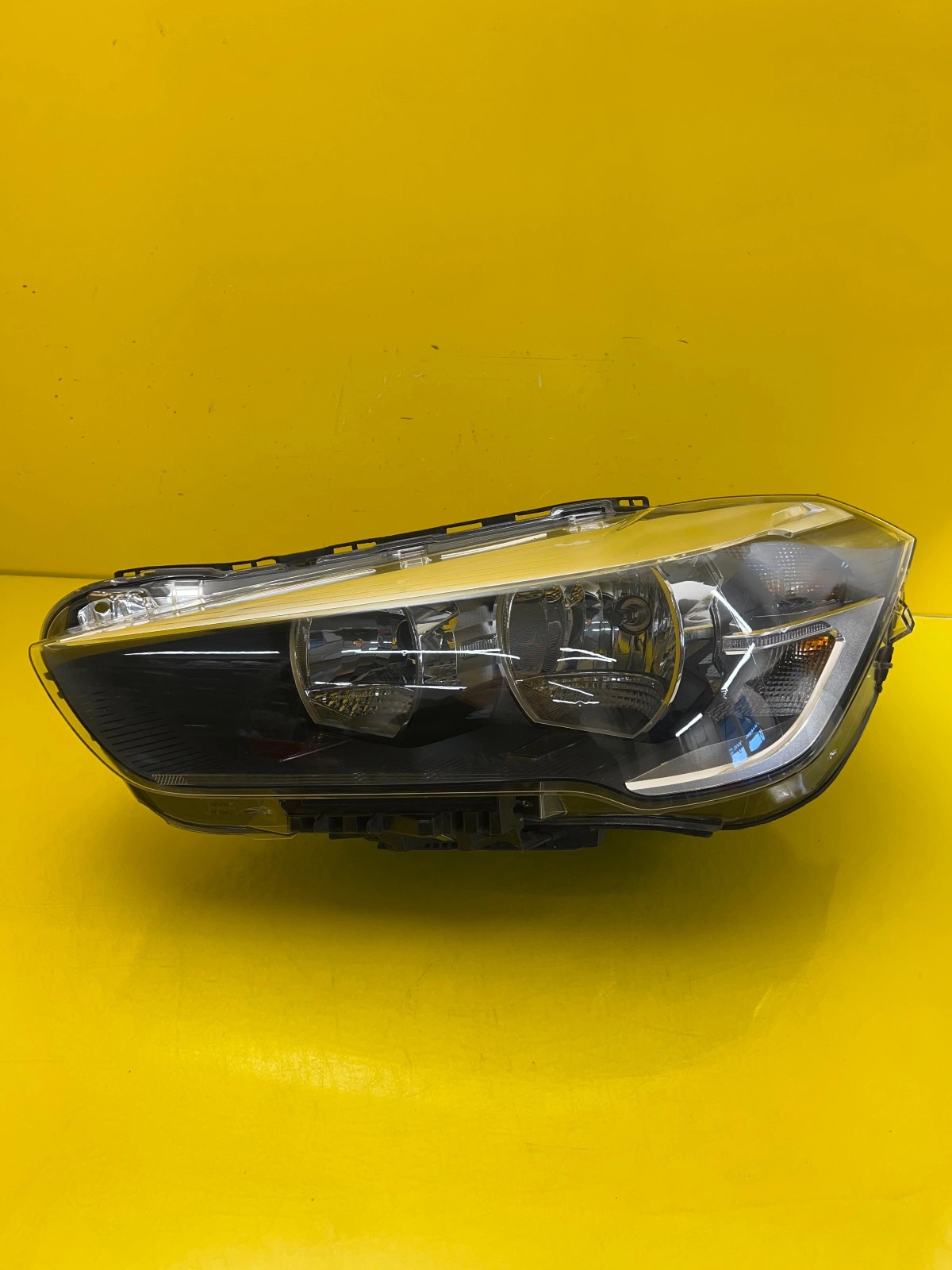 Reflektor Lampa Lewa Przednia BMW X1 F48 Zwykła 7346533-15 Autolamps Reflektor Lampa Lewa Przednia BMW X1 F48 Zwykła 7346533-15