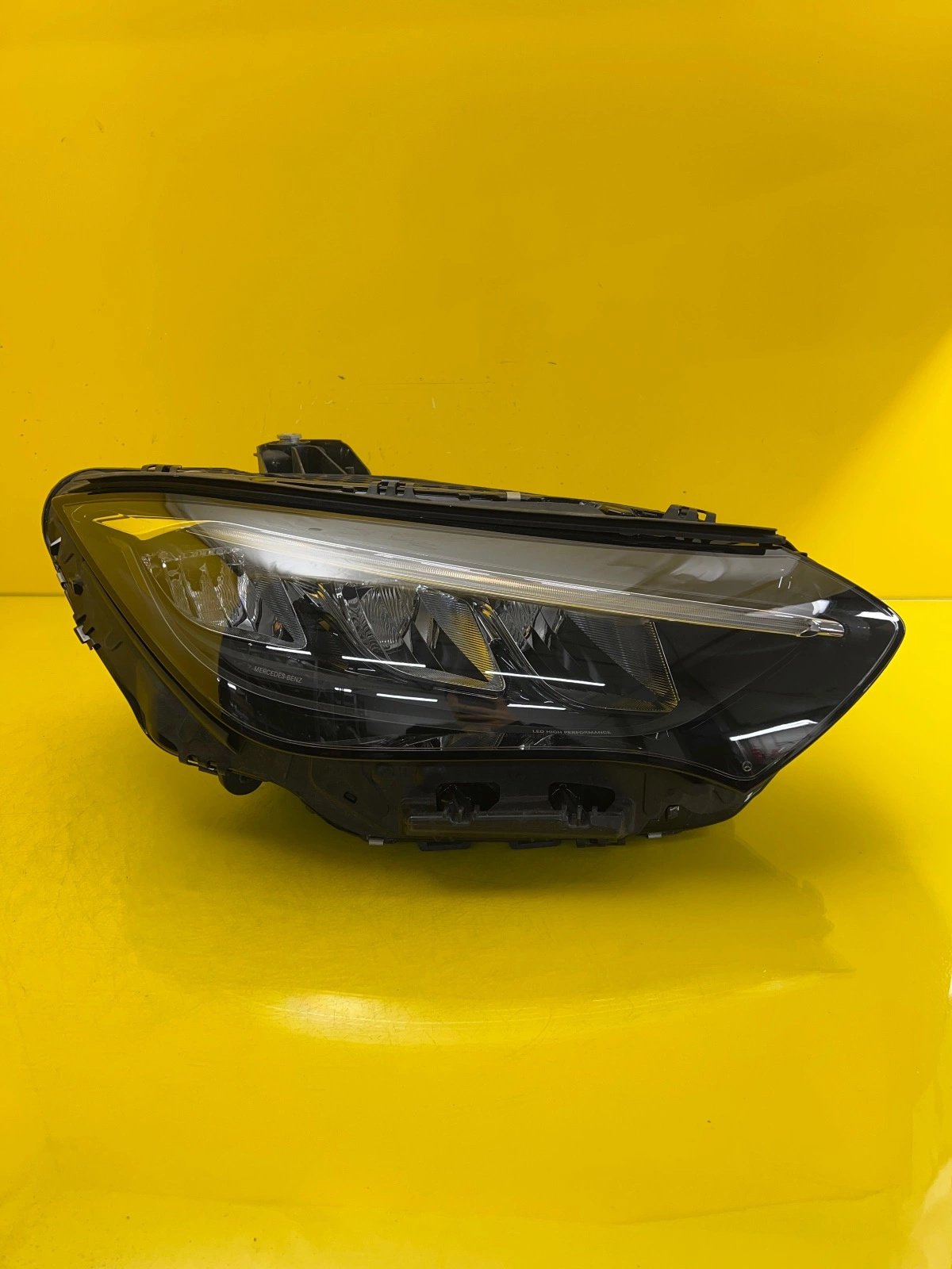 Reflektor Lampa Prawa Mercedes EQE W295 Full Led Performance A2959069800 Autolamps Reflektor Lampa Prawa Mercedes EQE W295 Full Led Performance A2959069800