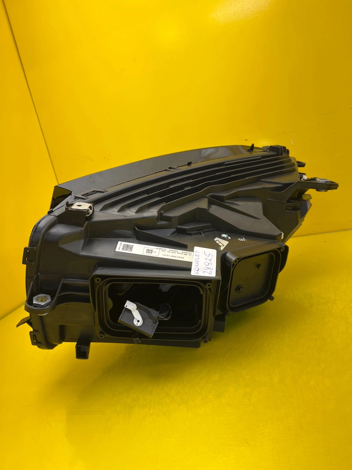 Reflektor Lampa Lewa Prawa Mercedes GLC W253 Full Led 16-20 A2539060901 A2539061001 Autolamps 3 Reflektor Lampa Lewa Prawa Mercedes GLC W253 Full Led 16-20 A2539060901 A2539061001