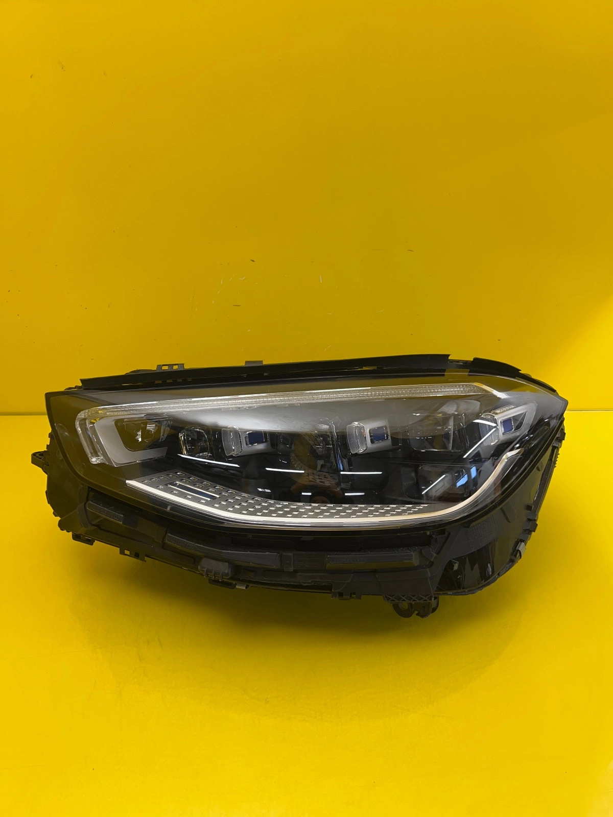Reflektor Lampa Lewa Mercedes S-Klasa 223 W223 Full Led Digital A2239063305 Autolamps Reflektor Lampa Lewa Mercedes S-Klasa 223 W223 Full Led Digital A2239063305