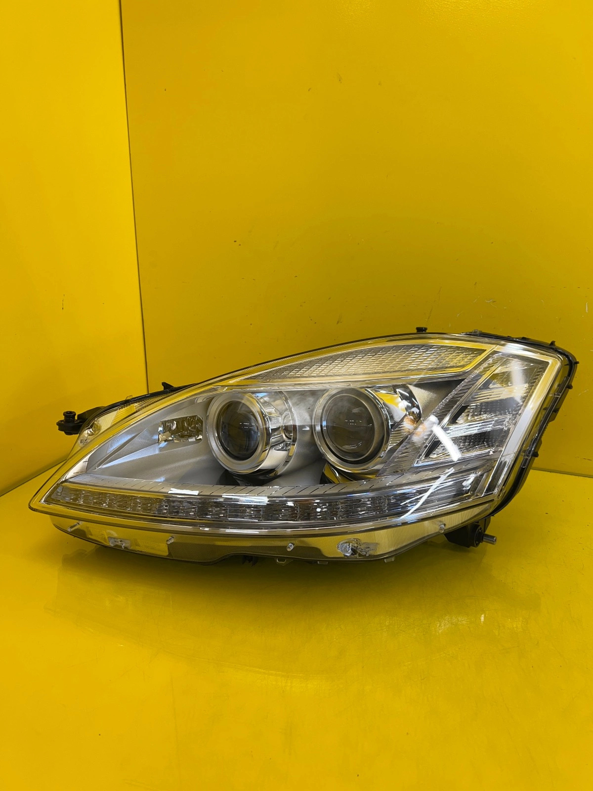 Reflektor Lampa Lewa Mercedes S-Klasa W221 Lift 09- Xenon A2218201339 Autolamps Reflektor Lampa Lewa Mercedes S-Klasa W221 Lift 09- Xenon A2218201339