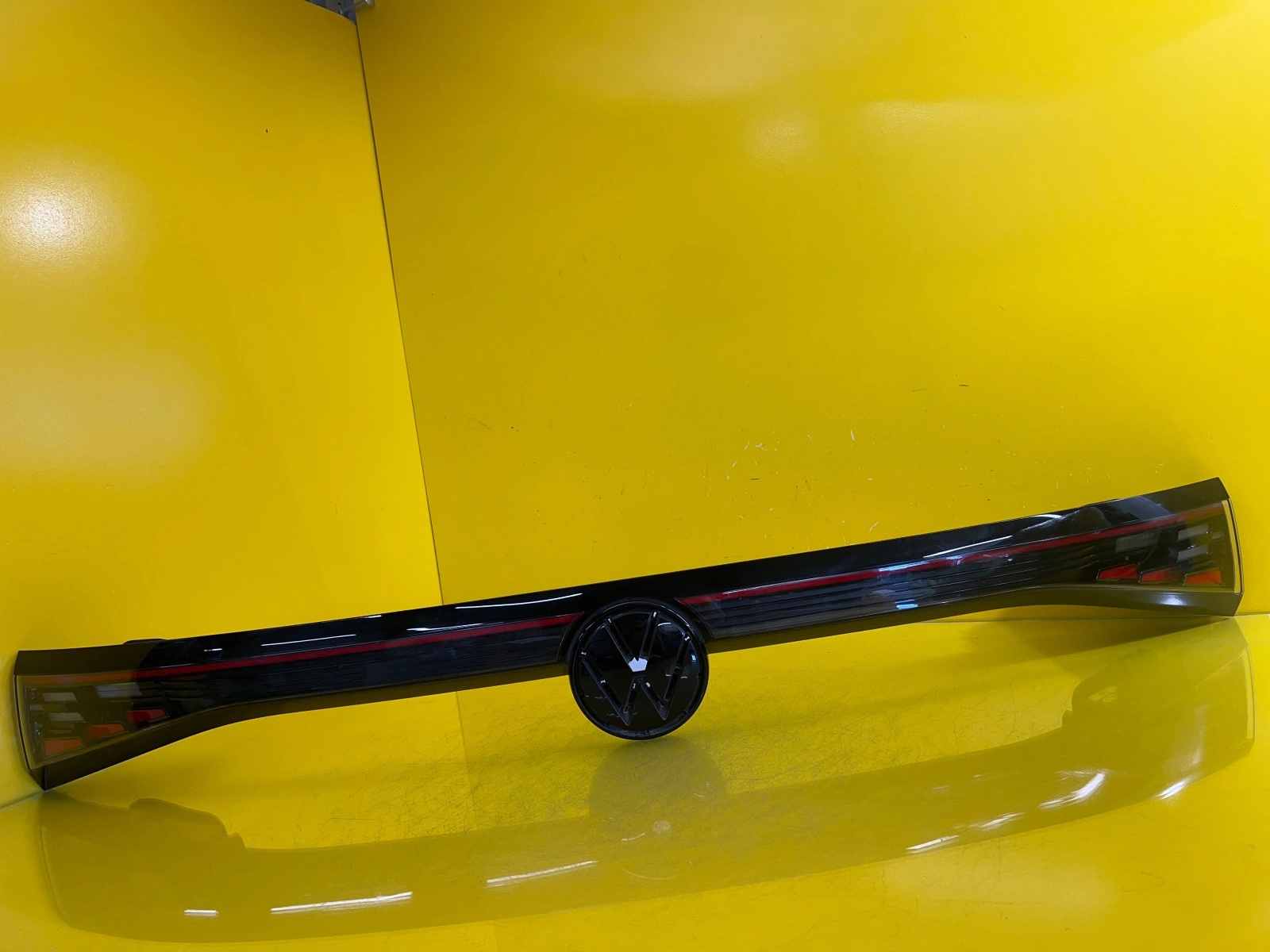 Lampa Tył Tylna Blenda Volkswagen ID4 ID.4 IQ Light 11A945307B Autolamps 2 Lampa Tył Tylna Blenda Volkswagen ID4 ID.4 IQ Light 11A945307B