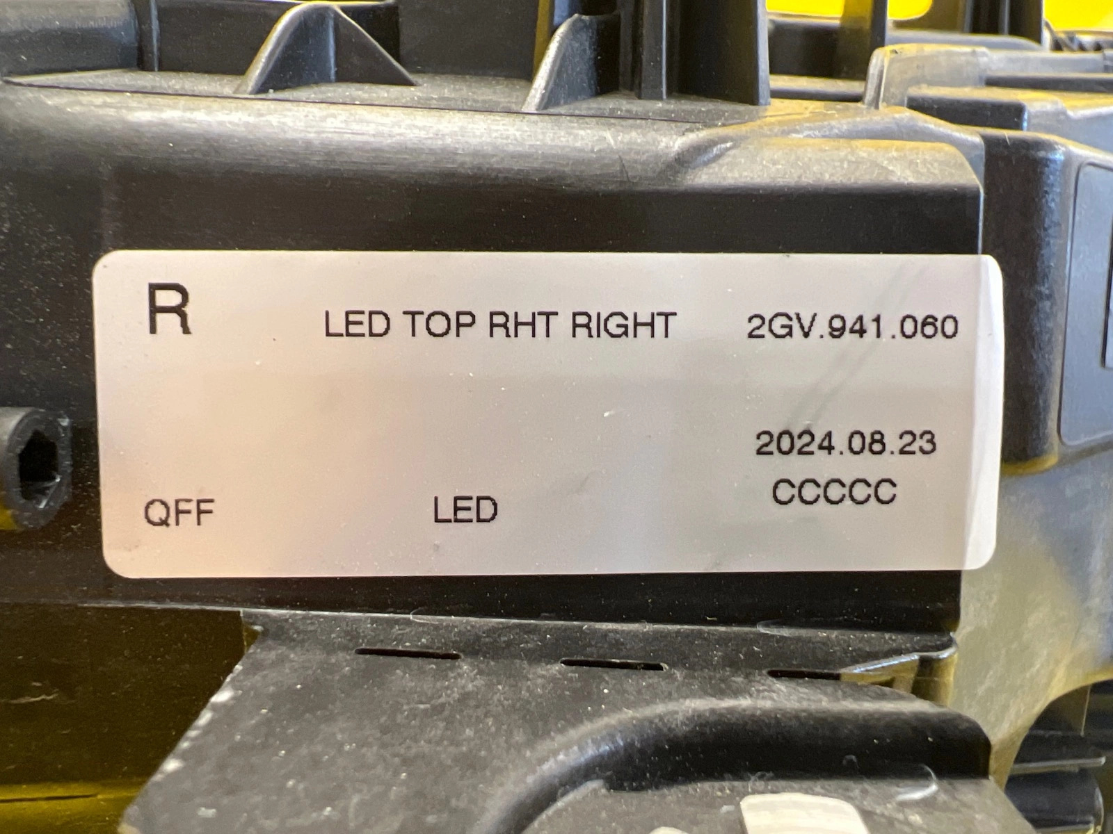 Reflektor Lampa Prawa VW T-ROC 2025- 2GV941060 Autolamps 2 Reflektor Lampa Prawa VW T-ROC 2025- 2GV941060