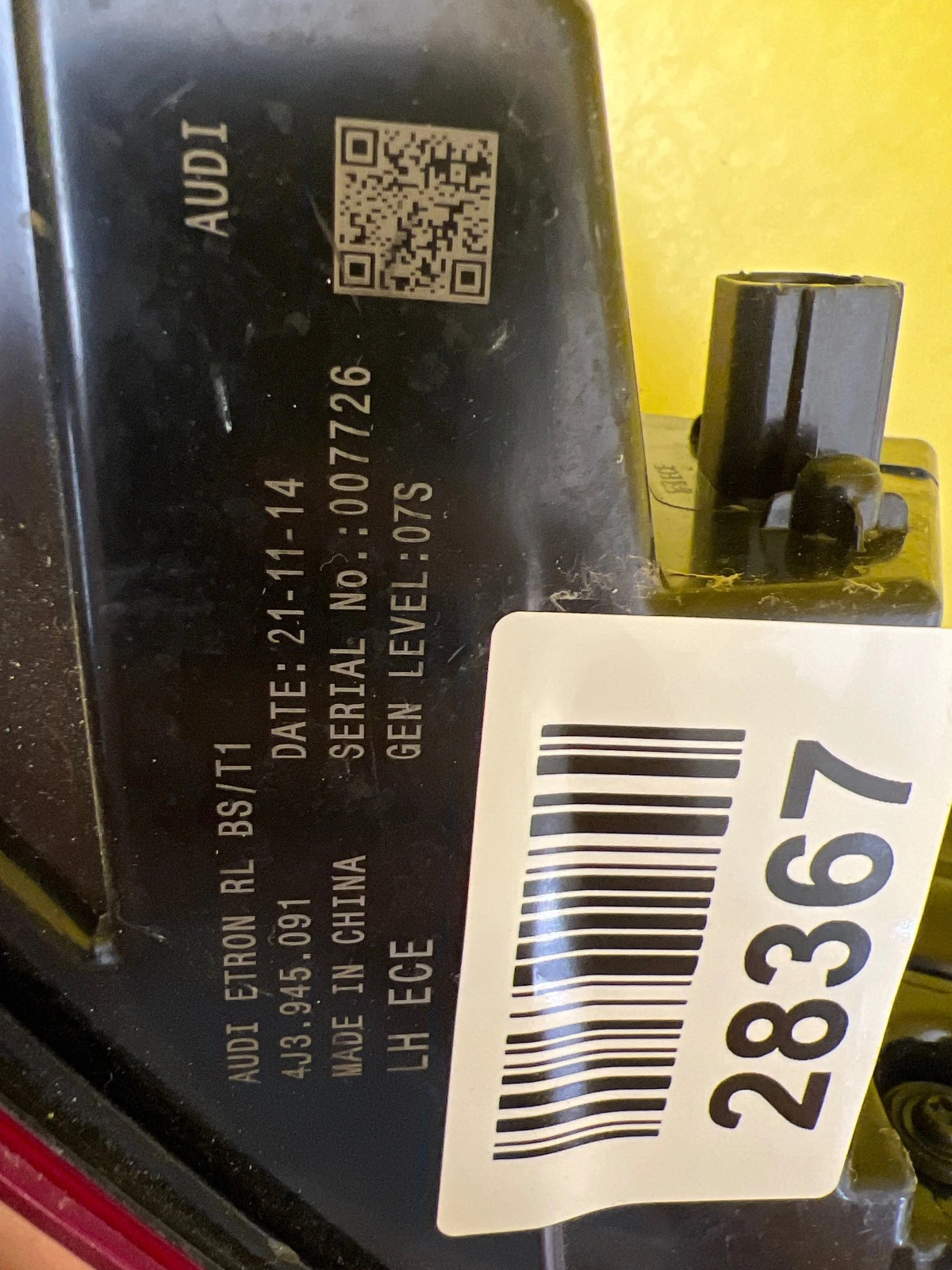 Audi E-tron GT Lampa Tył Lewa Led 4J3945091 Autolamps 2 Audi E-tron GT Lampa Tył Lewa Led 4J3945091