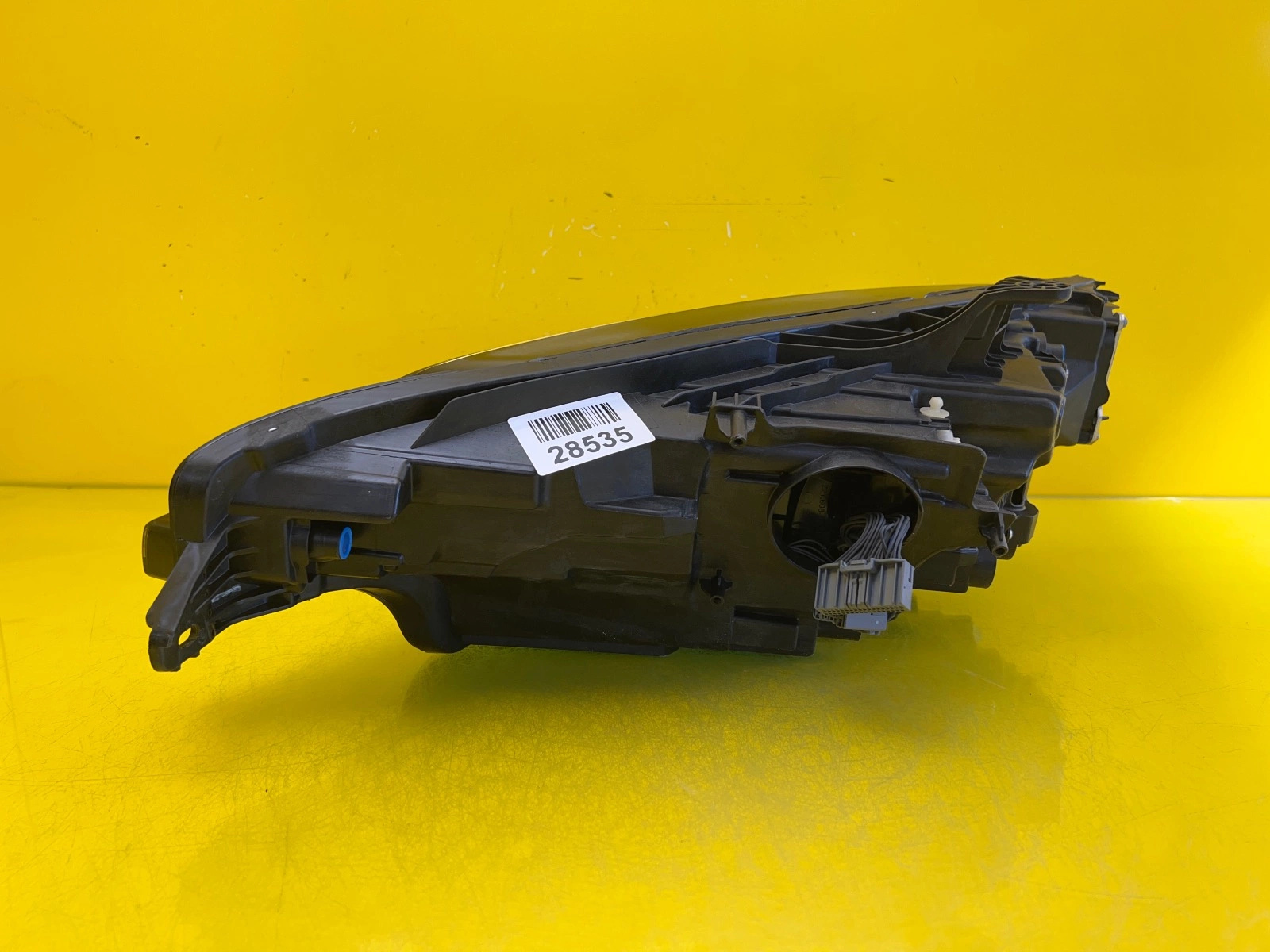 Reflektor Lampa Prawa Volvo S60 V60 MID LED 32404682 Autolamps 3 Reflektor Lampa Prawa Volvo S60 V60 MID LED 32404682