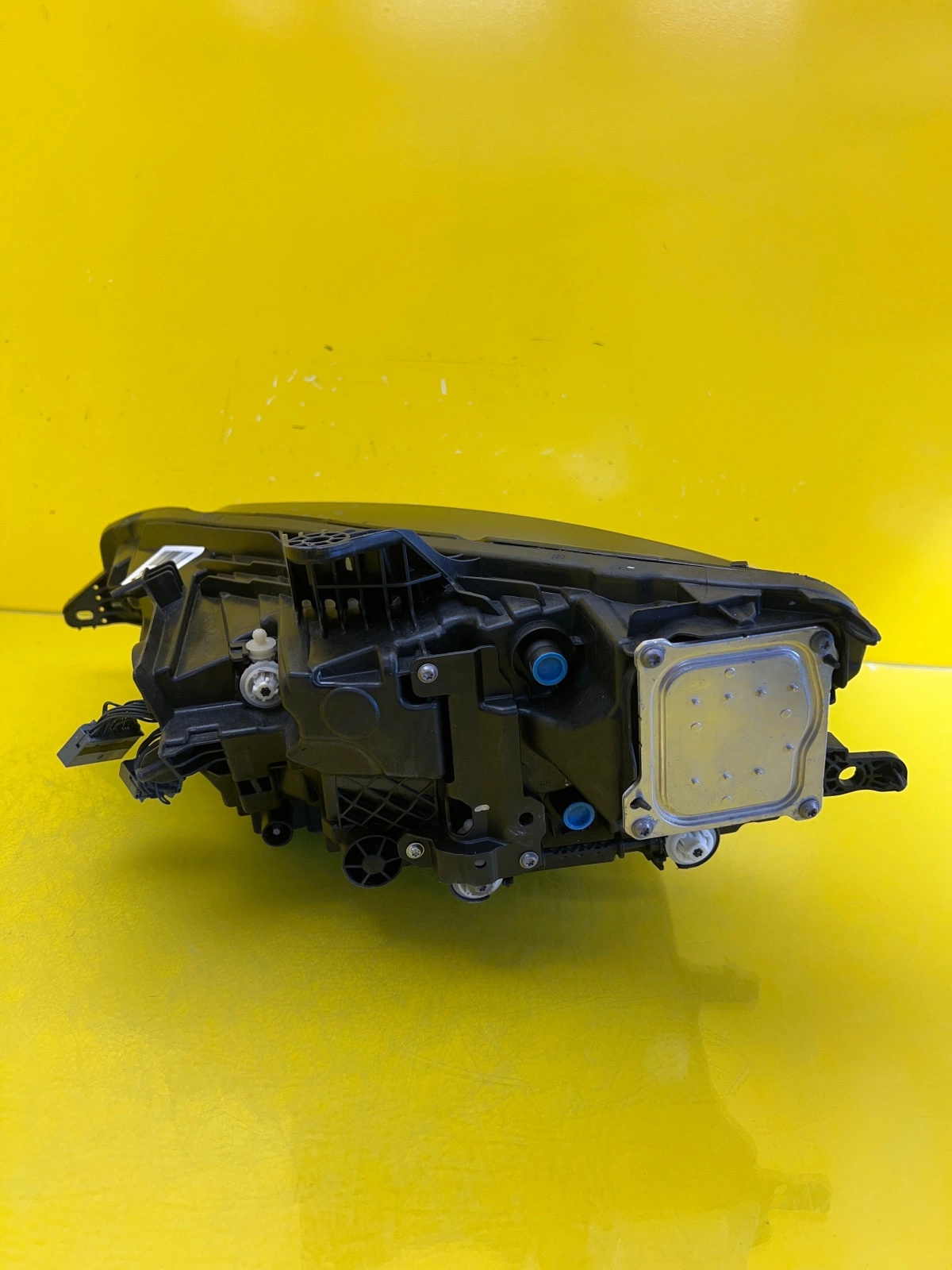 Reflektor Lampa Prawa Volvo S60 V60 MID LED 32404682 Autolamps 4 Reflektor Lampa Prawa Volvo S60 V60 MID LED 32404682