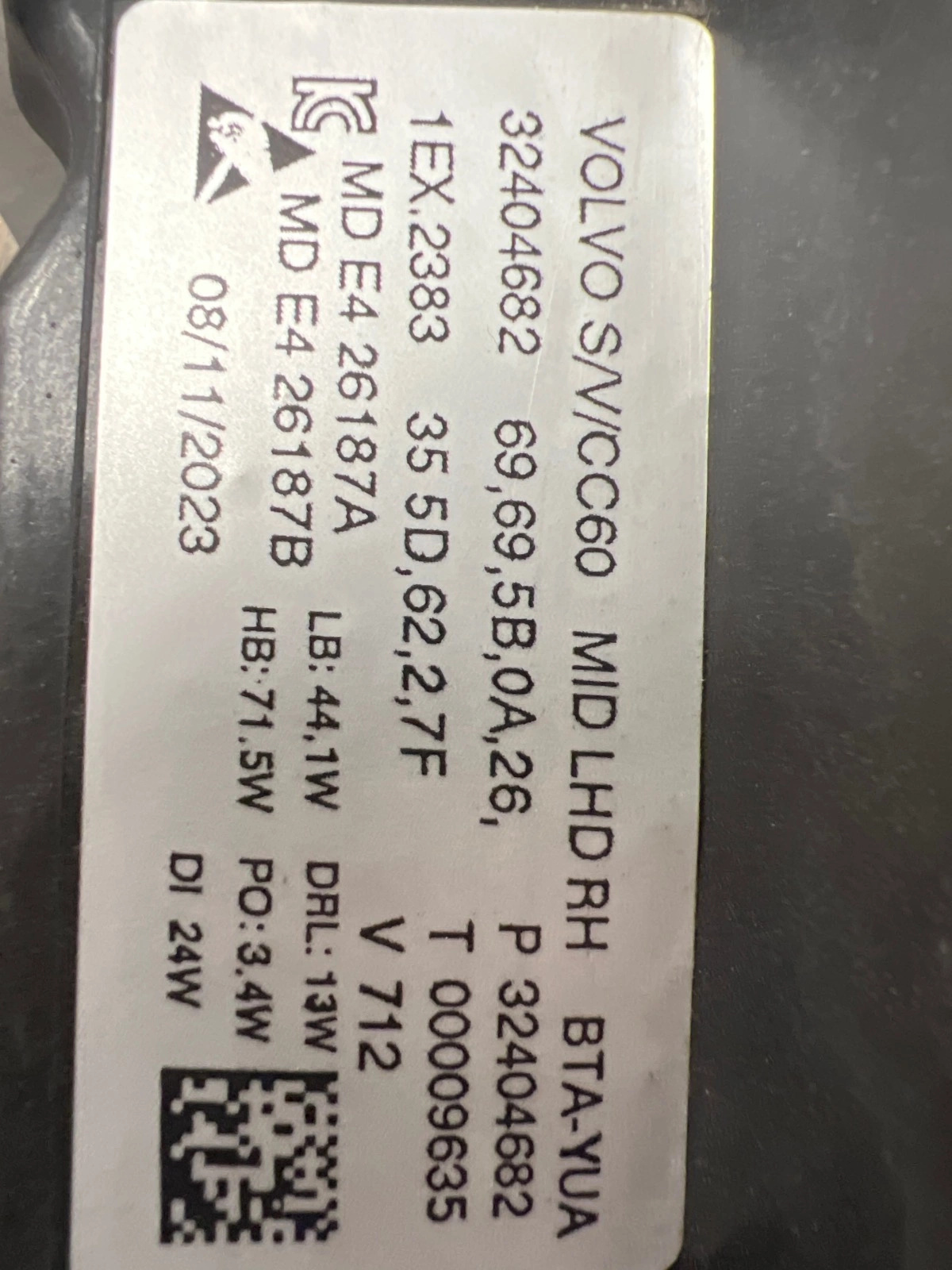 Reflektor Lampa Prawa Volvo S60 V60 MID LED 32404682 Autolamps 6 Reflektor Lampa Prawa Volvo S60 V60 MID LED 32404682