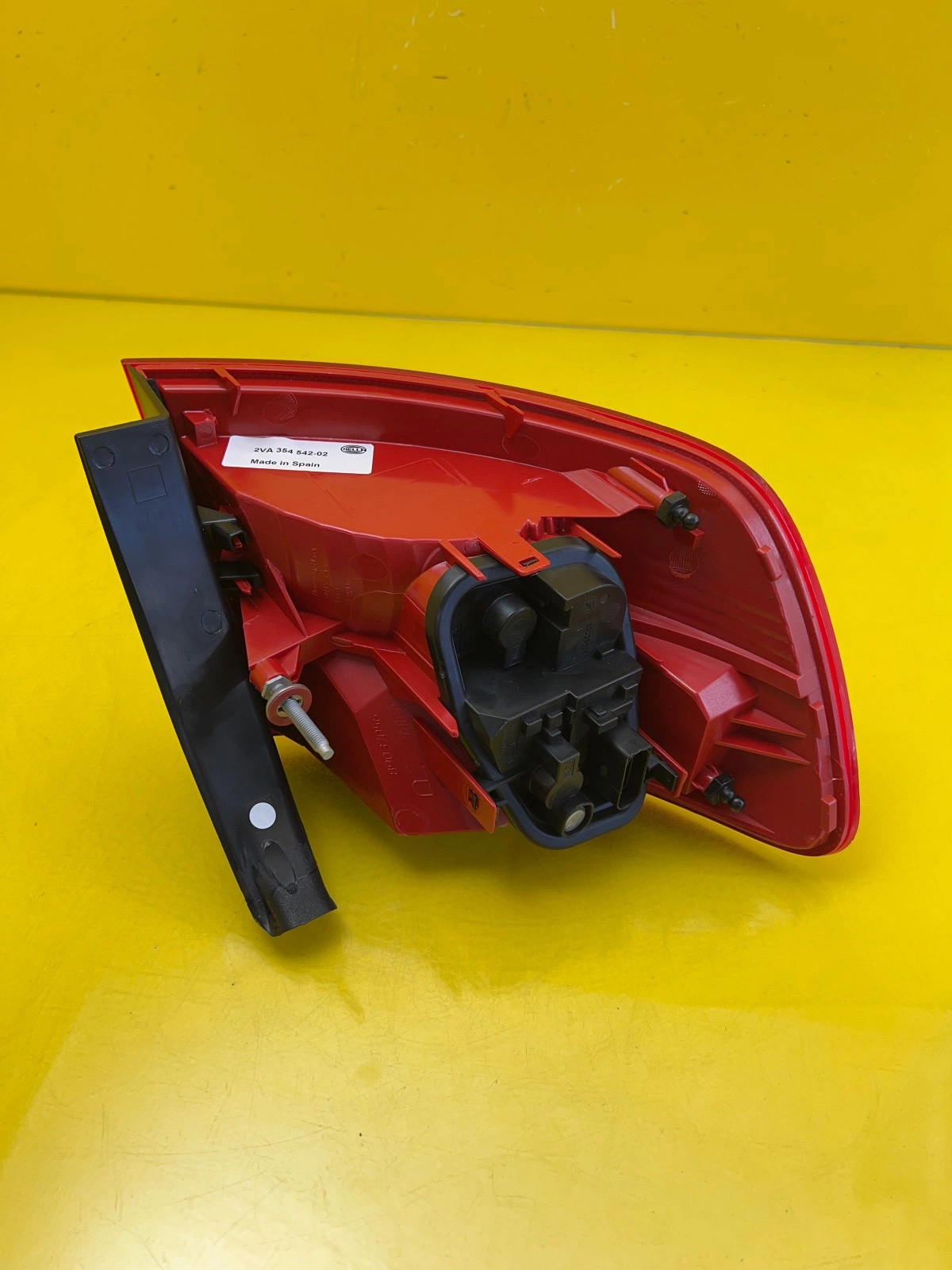 Lampa Tył Tylna Prawa Audi A6 C6 Kombi 2004- Autolamps 4 Lampa Tył Tylna Prawa Audi A6 C6 Kombi 2004-