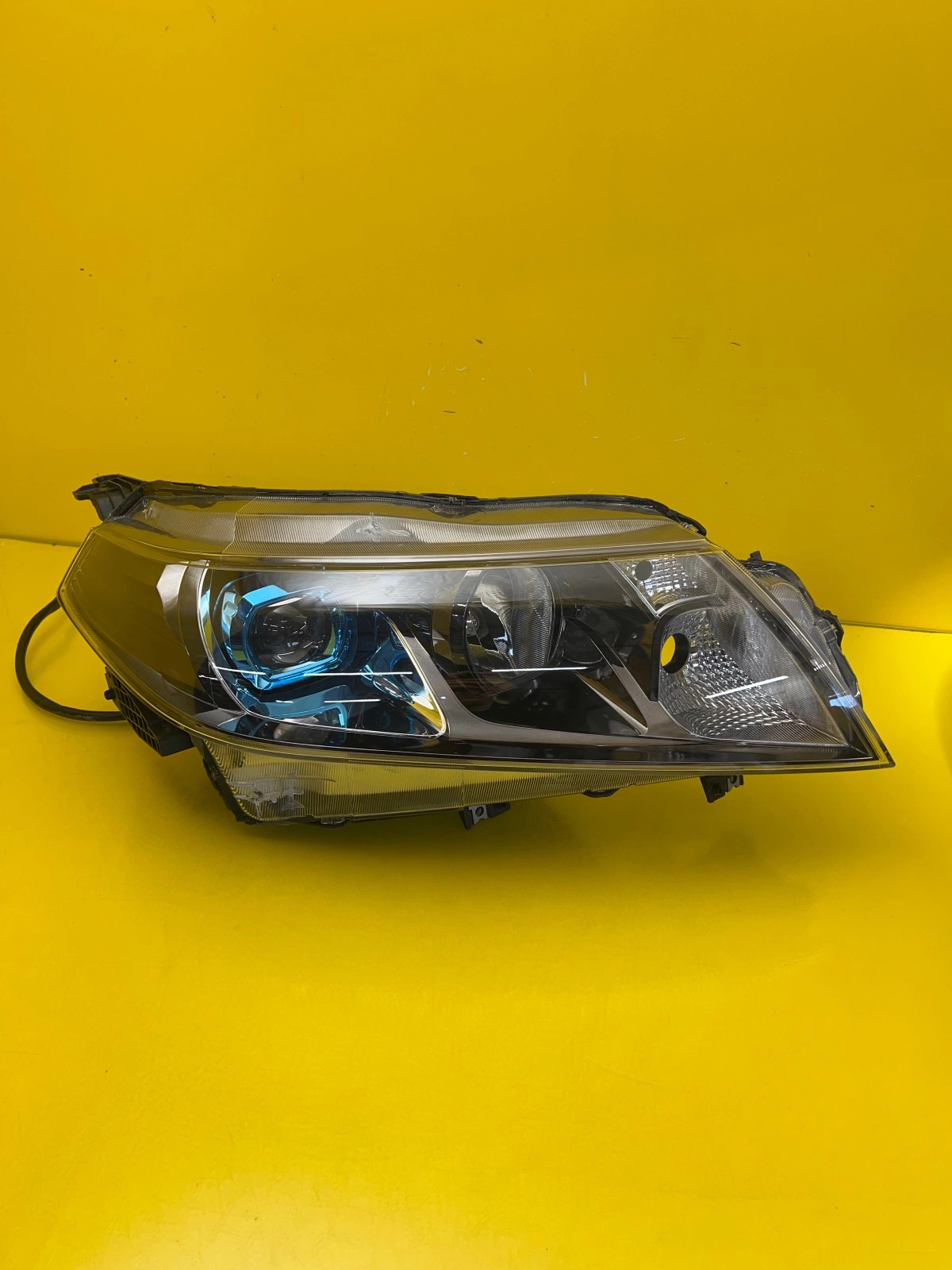 Reflektor Lampa Prawa Suzuki Vitara 3 III Full Led 100180-95 Autolamps Reflektor Lampa Prawa Suzuki Vitara 3 III Full Led 100180-95