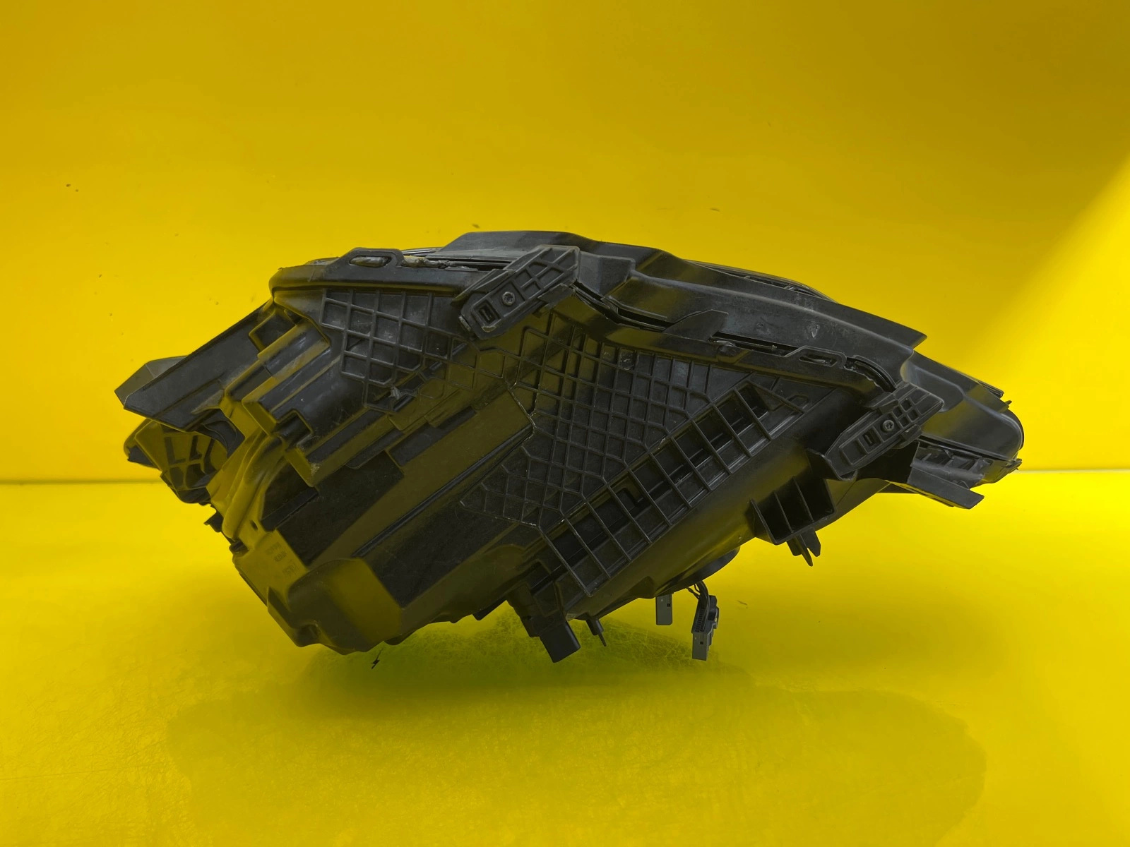 Reflektor Lampa Prawa Polestar II 2 Full Led 2020- P32338903 Autolamps 6 Reflektor Lampa Prawa Polestar II 2 Full Led 2020- P32338903