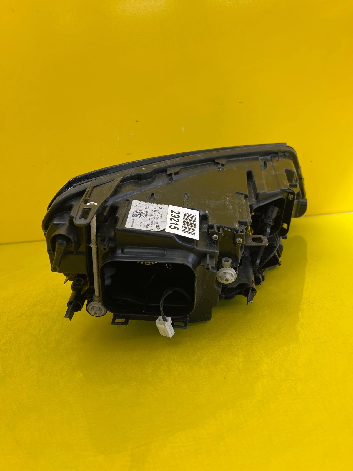 Reflektor Lampa Lewa Przednia VW Touareg 2 II Lift 14- Bi-Xenon 7P1941031 Autolamps 4 Reflektor Lampa Lewa Przednia VW Touareg 2 II Lift 14- Bi-Xenon 7P1941031