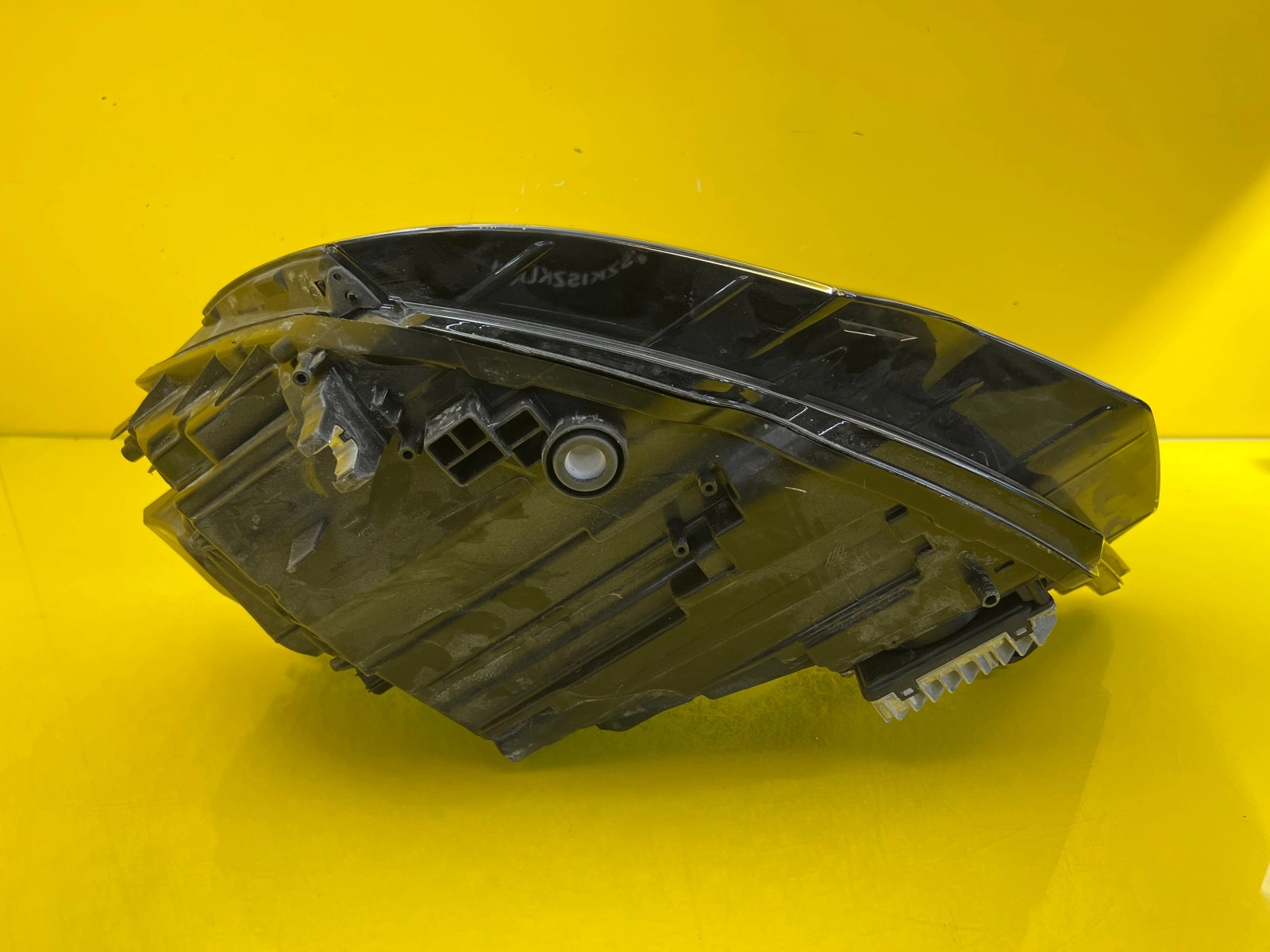 Reflektor Lampa Prawa Audi A6 C8 4K Full Led 4K0941034D Autolamps 8 Reflektor Lampa Prawa Audi A6 C8 4K Full Led 4K0941034D