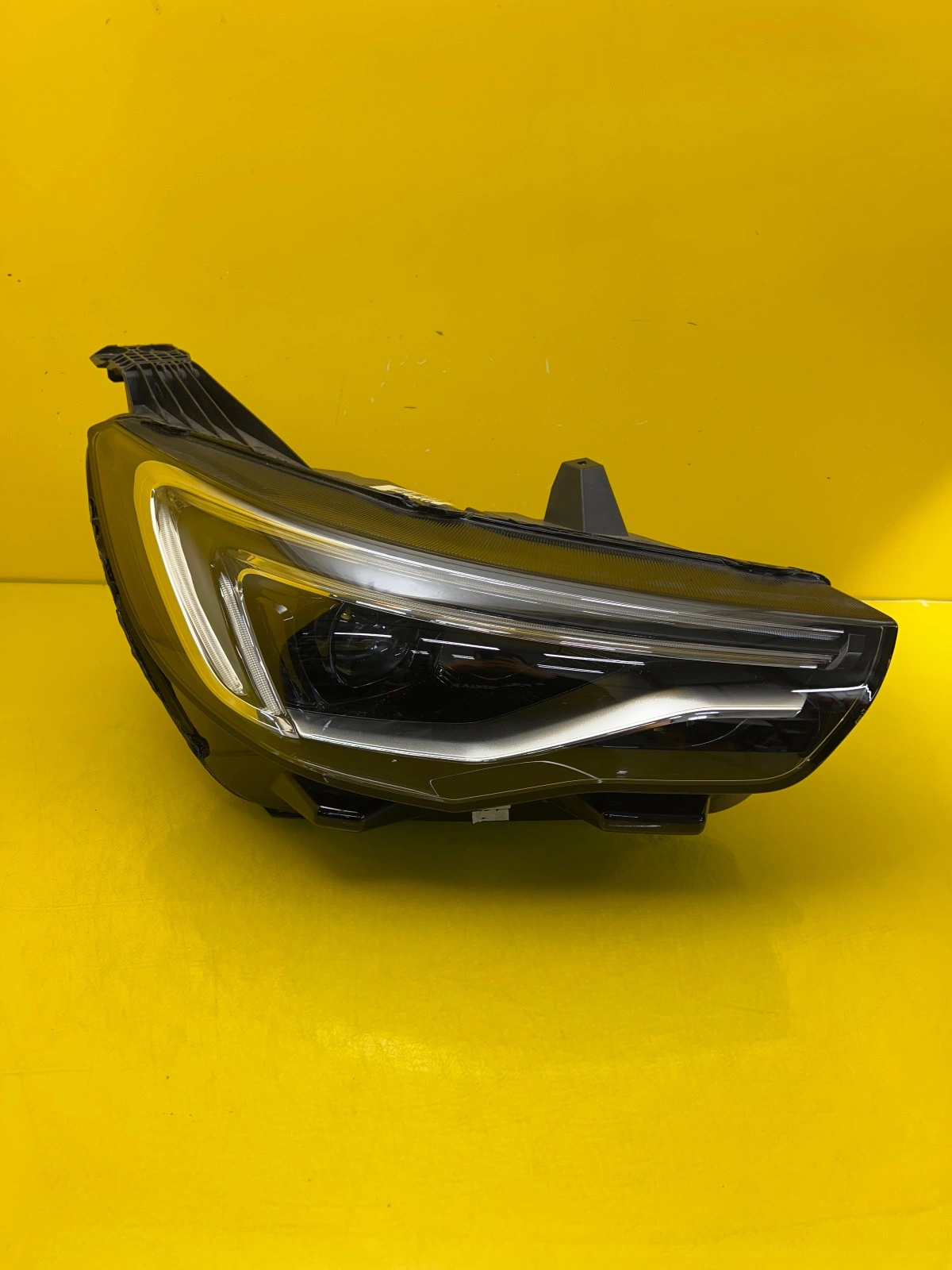 Reflektor Lampa Prawa Opel Grandland X Full Led YP00015980 Autolamps Reflektor Lampa Prawa Opel Grandland X Full Led YP00015980
