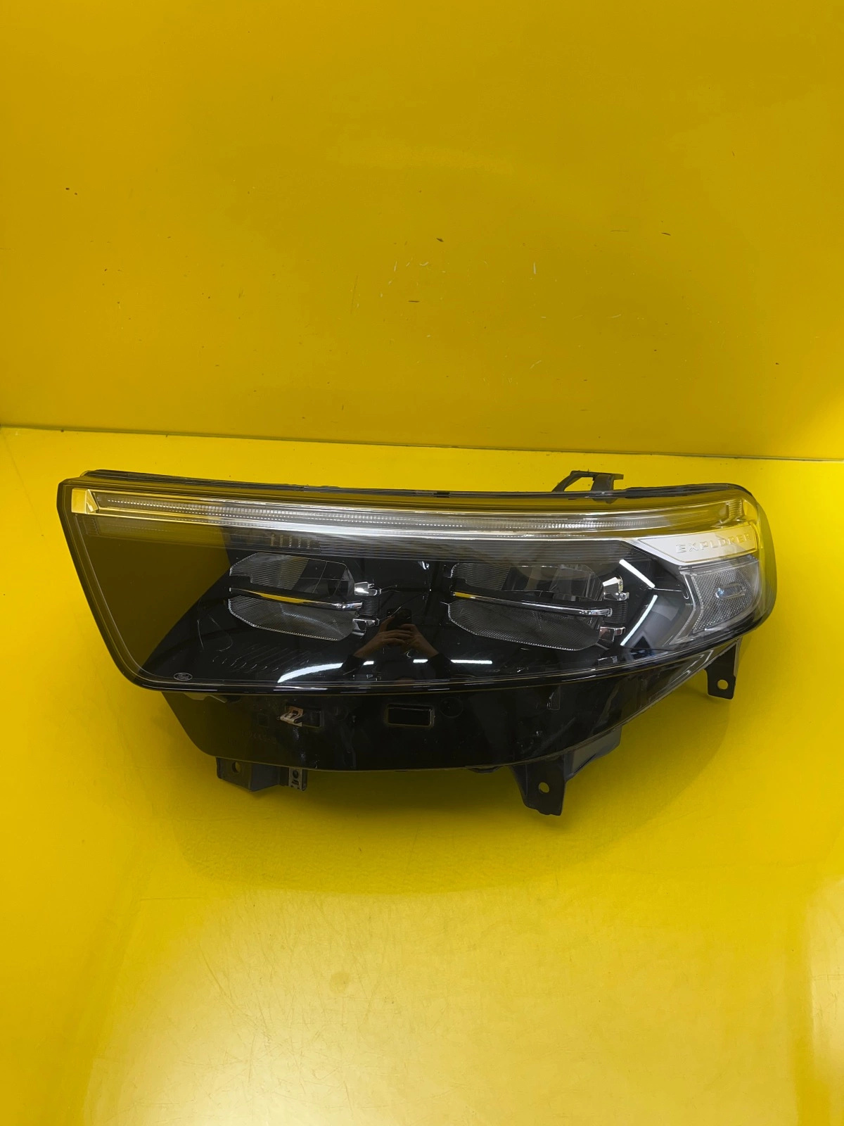 Reflektor Lampa Lewa Ford Explorer LB5B-13W030-GK Autolamps Reflektor Lampa Lewa Ford Explorer LB5B-13W030-GK