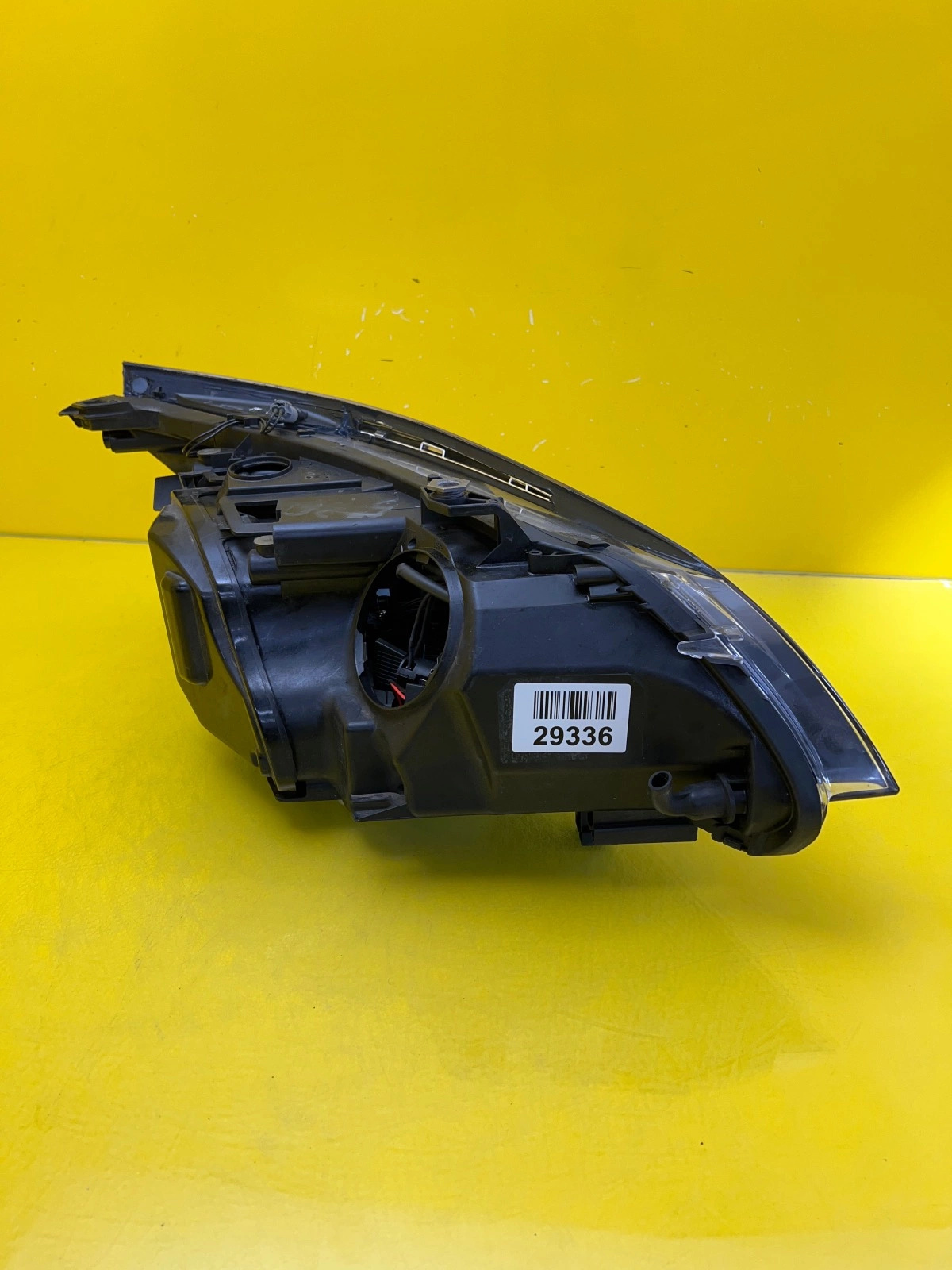 Reflektor Lampa Lewa Bmw 5 E60 E61 03-06 Bi-Xenon Skrętna D1S Autolamps 4 Reflektor Lampa Lewa Bmw 5 E60 E61 03-06 Bi-Xenon Skrętna D1S