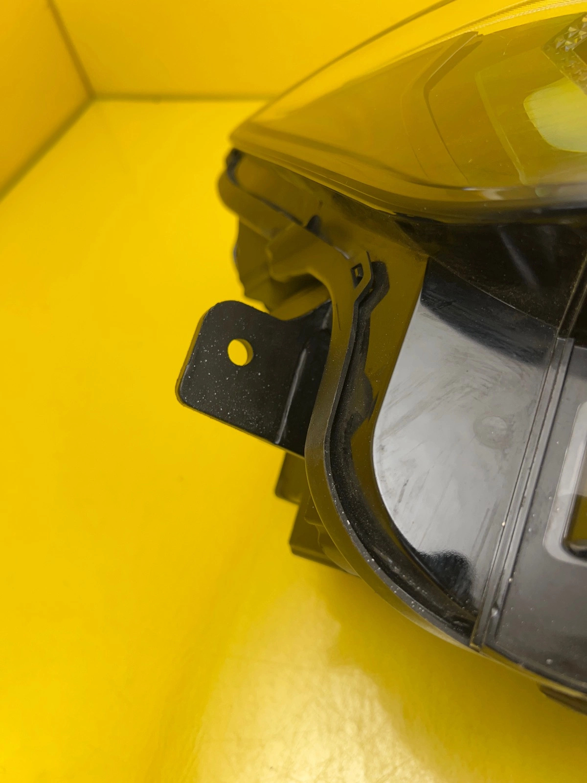 Reflektor Lampa Prawa MG MG5 II EV Full Led 22- Autolamps 8 Reflektor Lampa Prawa MG MG5 II EV Full Led 22-