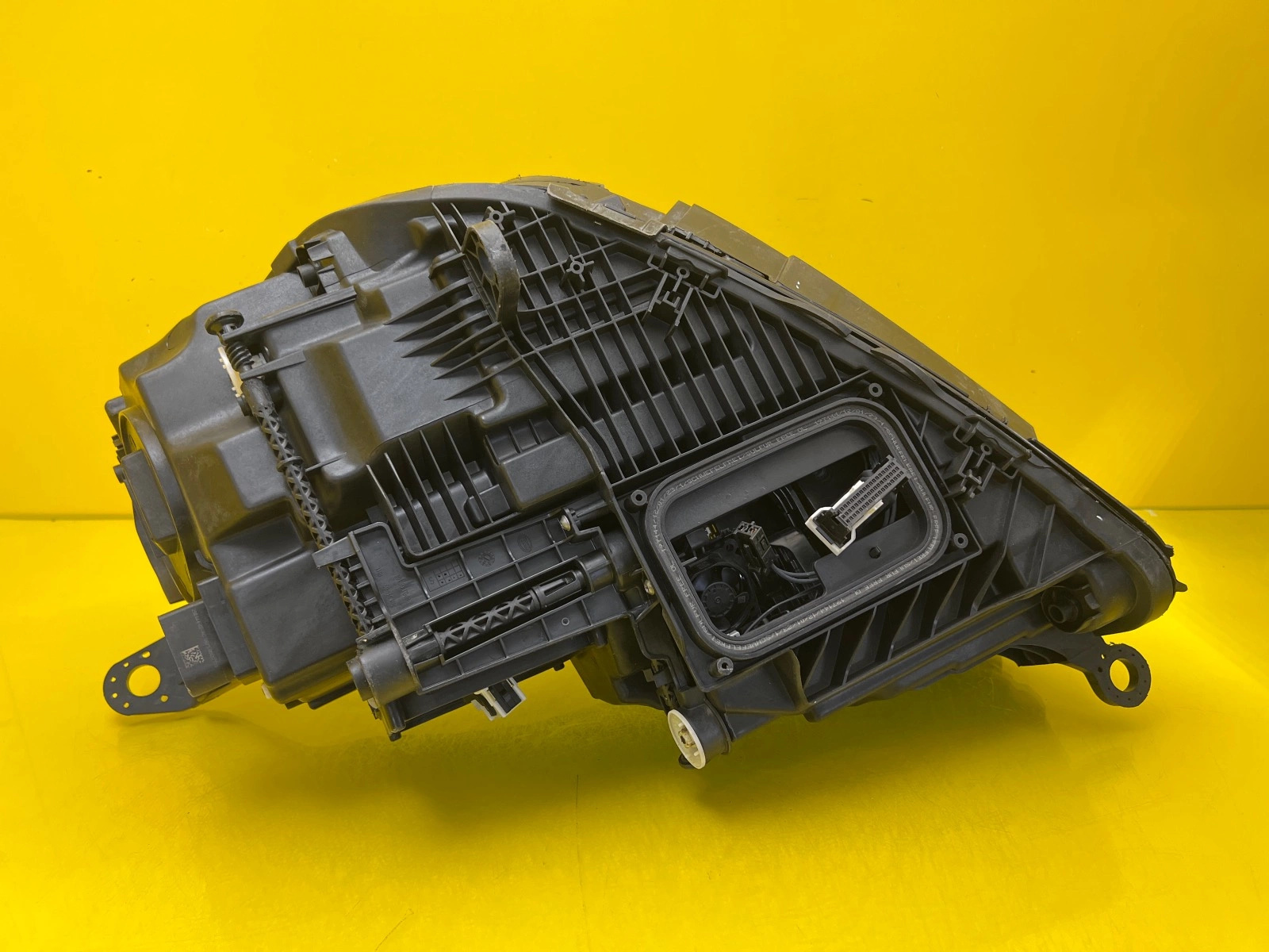 Reflektor Lampa Prawa Mercedes GLE W167 Lift 2023- Full Led A1679067804 Autolamps 5 Reflektor Lampa Prawa Mercedes GLE W167 Lift 2023- Full Led A1679067804