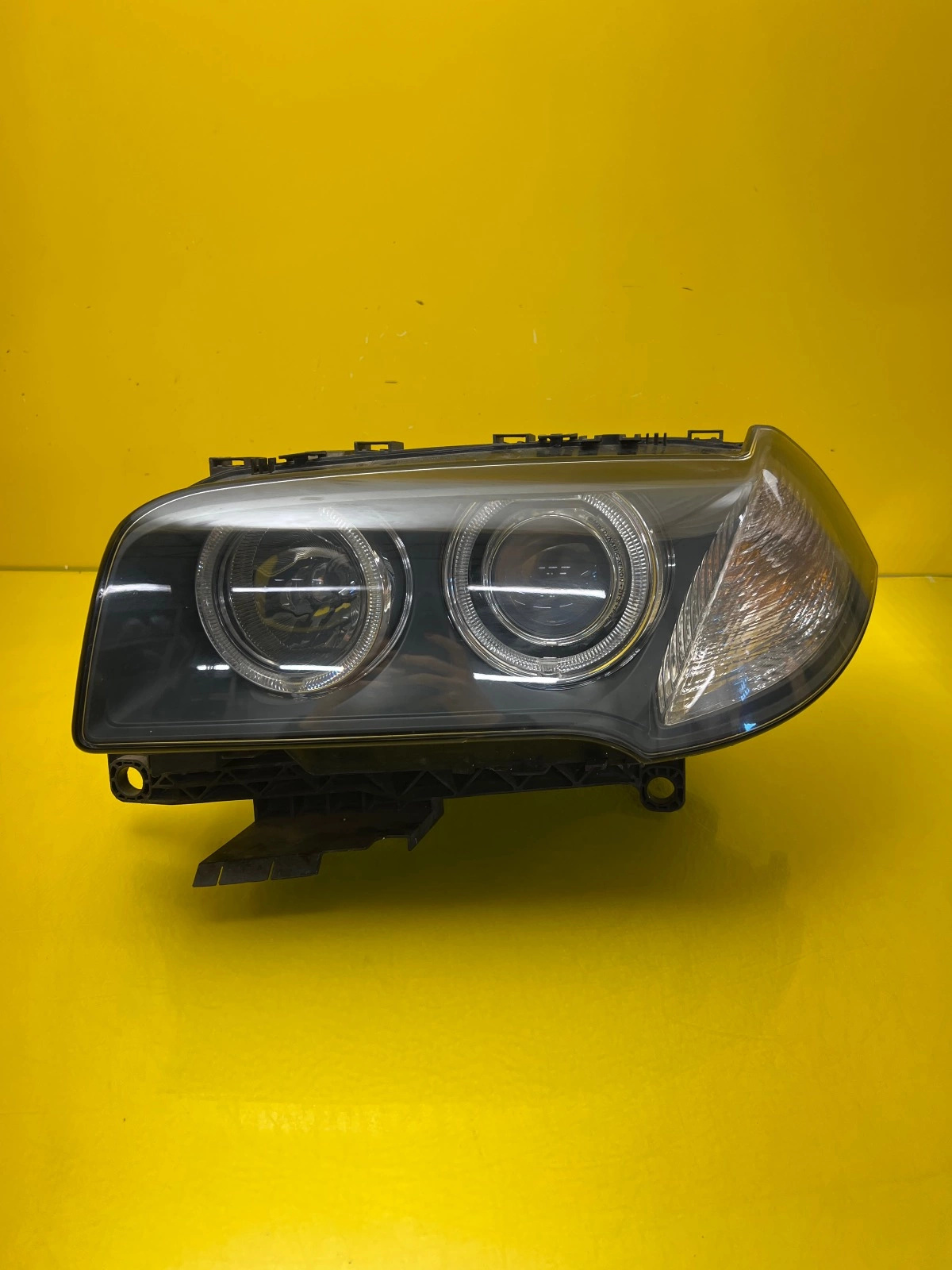 Reflektor Lampa Lewa BMW X3 E83 Bi-Xenon Dynamic Skrętny 7162193-05 Autolamps Reflektor Lampa Lewa BMW X3 E83 Bi-Xenon Dynamic Skrętny 7162193-05