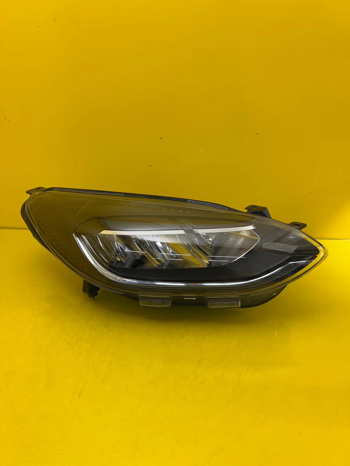 Reflektor Lampa Prawa Ford Fiesta VIII MK8 Lift 21- Full Led N1BB-13E014-CG Autolamps Reflektor Lampa Prawa Ford Fiesta VIII MK8 Lift 21- Full Led N1BB-13E014-CG