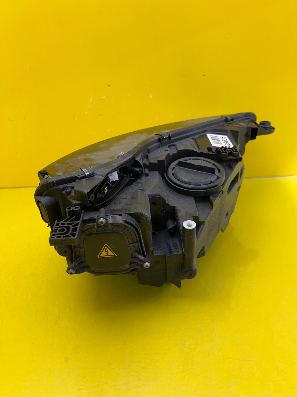 Reflektor Lampa Lewa Audi Q5 80A 16- Bi Xenon 80A941005 USA Autolamps 5 Reflektor Lampa Lewa Audi Q5 80A 16- Bi Xenon 80A941005 USA