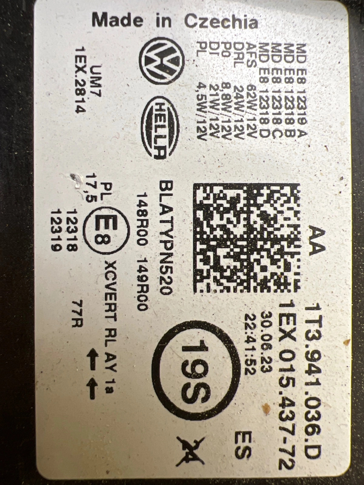 Reflektor Lampa Prawa VW ID. Buzz IQ Light Full Led 1T3941036D Autolamps 2 Reflektor Lampa Prawa VW ID. Buzz IQ Light Full Led 1T3941036D