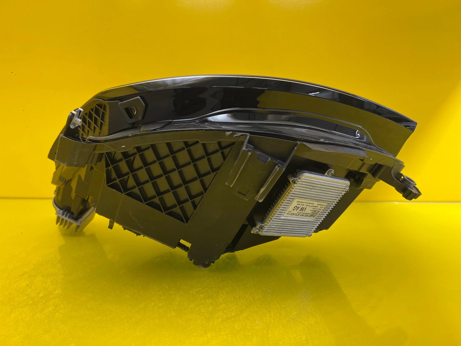 Reflektor Lampa Prawa VW ID. Buzz IQ Light Full Led 1T3941036D Autolamps 5 Reflektor Lampa Prawa VW ID. Buzz IQ Light Full Led 1T3941036D