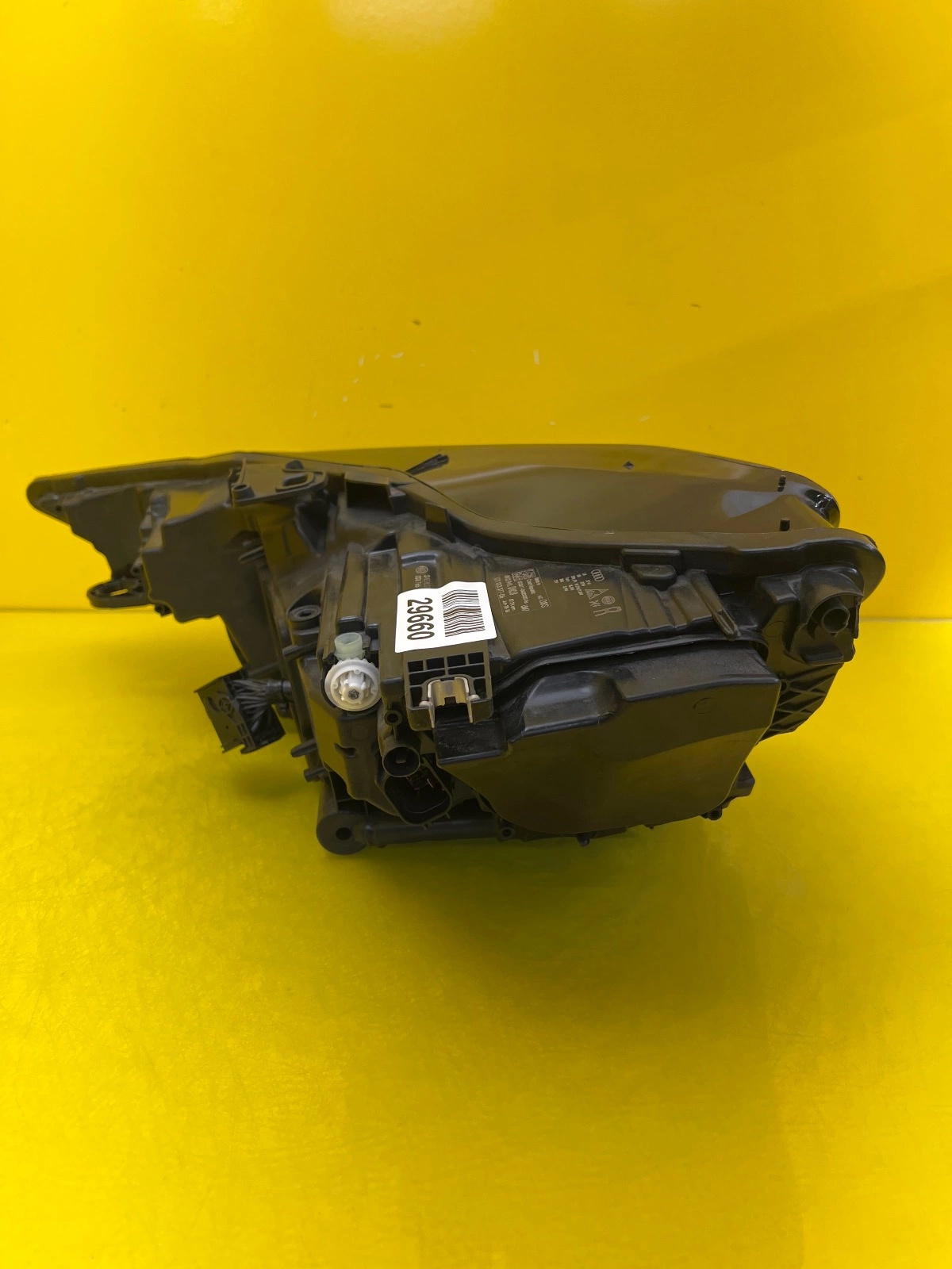 Reflektor Lampa Prawa Audi A6 C8 4K0 Full Led USA 4K0941040B Autolamps 4 Reflektor Lampa Prawa Audi A6 C8 4K0 Full Led USA 4K0941040B