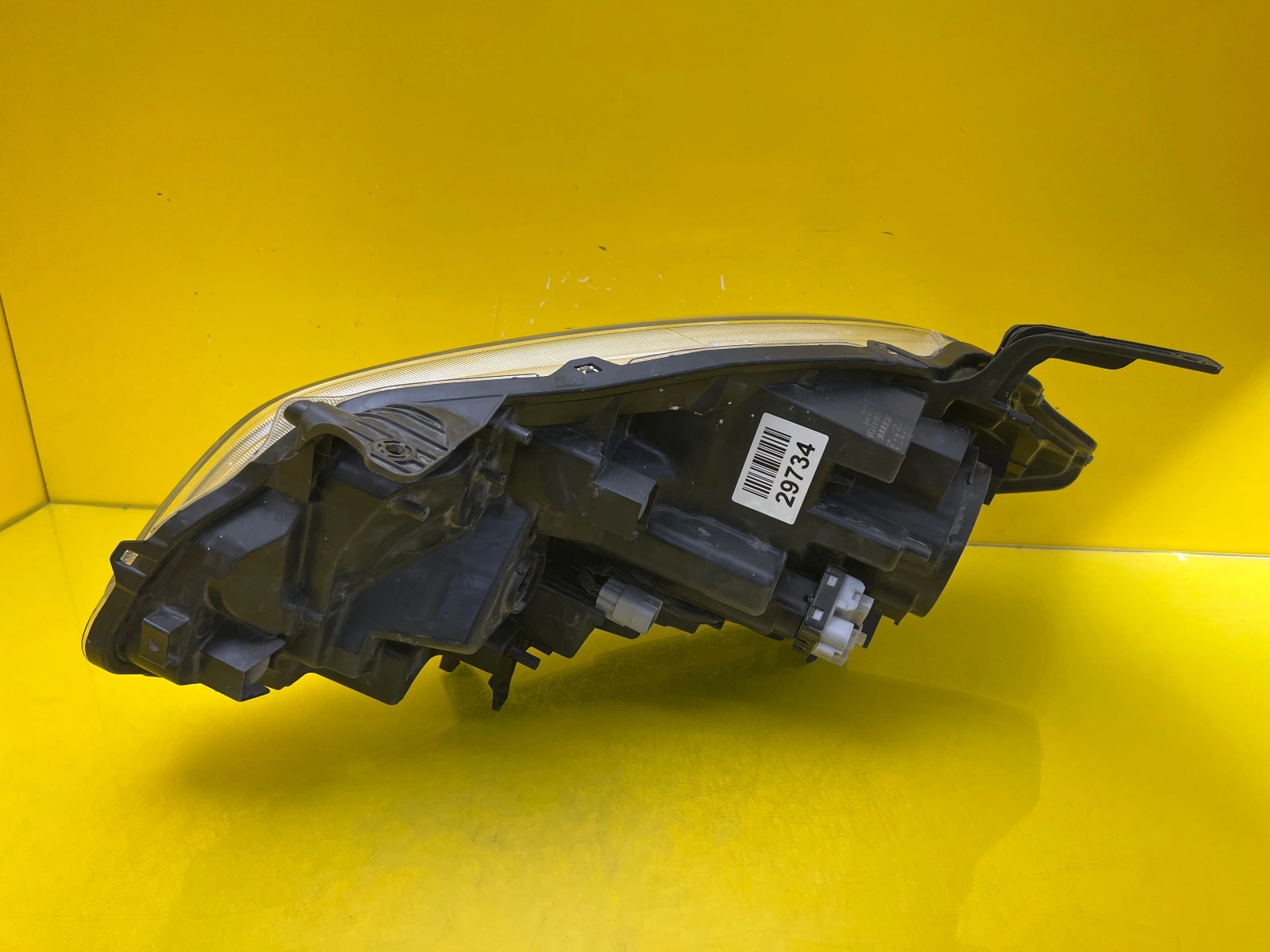 Reflektor Lampa Prawa Przednia Suzuki SX4 S-Cross Xenon Led 100-17735 13-16 Autolamps 4 Reflektor Lampa Prawa Przednia Suzuki SX4 S-Cross Xenon Led 100-17735 13-16