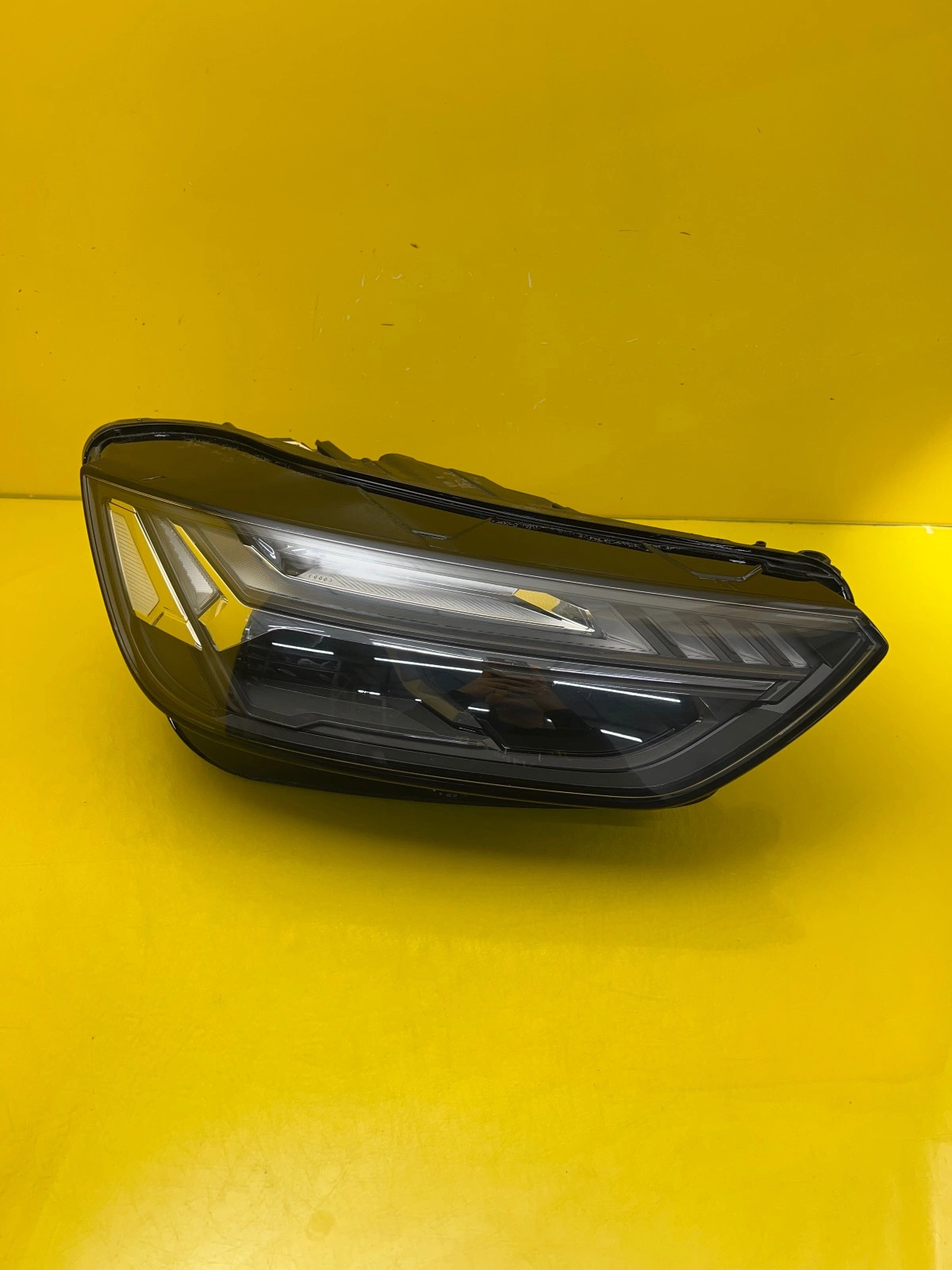 Reflektor Lampa Prawa Audi Q5 II 80A Lift Full Led Matrix 80A941036E Autolamps Reflektor Lampa Prawa Audi Q5 II 80A Lift Full Led Matrix 80A941036E