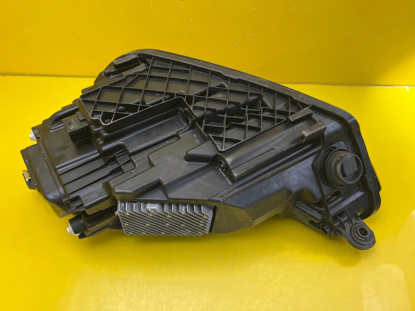 Reflektor Lampa Prawa Audi Q5 II 80A Lift Full Led Matrix 80A941036E Autolamps 6 Reflektor Lampa Prawa Audi Q5 II 80A Lift Full Led Matrix 80A941036E