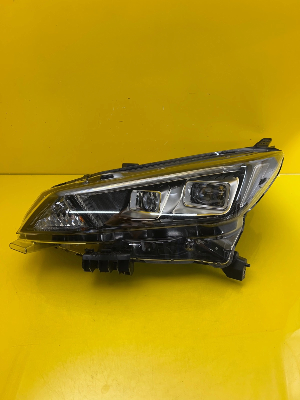 Reflektor Lampa Lewa Nissan Leaf II 17- Full Led 260605SH5A Autolamps Reflektor Lampa Lewa Nissan Leaf II 17- Full Led 260605SH5A