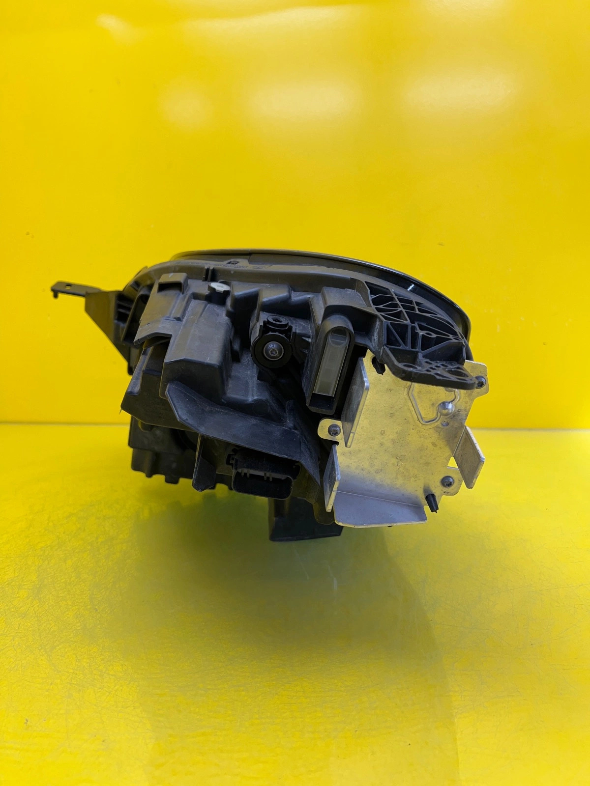 Reflektor Lampa Prawa Ford Puma MK2 Lift Full Led R1TB-13E014-AB Autolamps 4 Reflektor Lampa Prawa Ford Puma MK2 Lift Full Led R1TB-13E014-AB