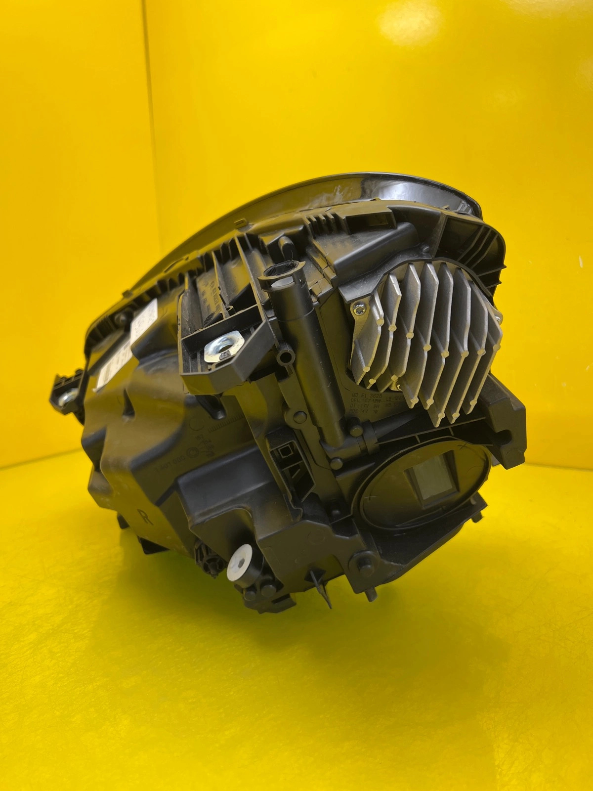 Reflektor Lampa Lewa Prawa Mercedes GLA W156 Full Led A1569066900 A1569067000 Autolamps 4 Reflektor Lampa Lewa Prawa Mercedes GLA W156 Full Led A1569066900 A1569067000