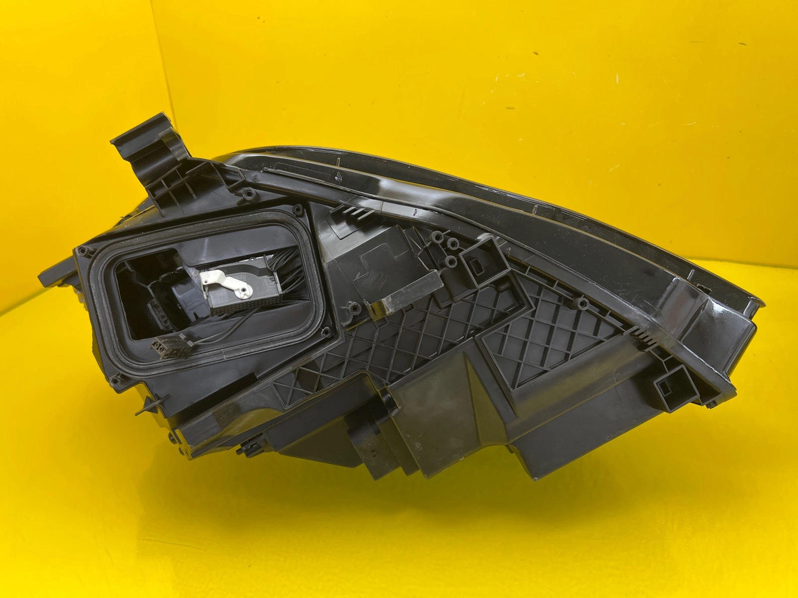 Reflektor Lampa Lewa Prawa Mercedes GLA W156 Full Led A1569066900 A1569067000 Autolamps 5 Reflektor Lampa Lewa Prawa Mercedes GLA W156 Full Led A1569066900 A1569067000