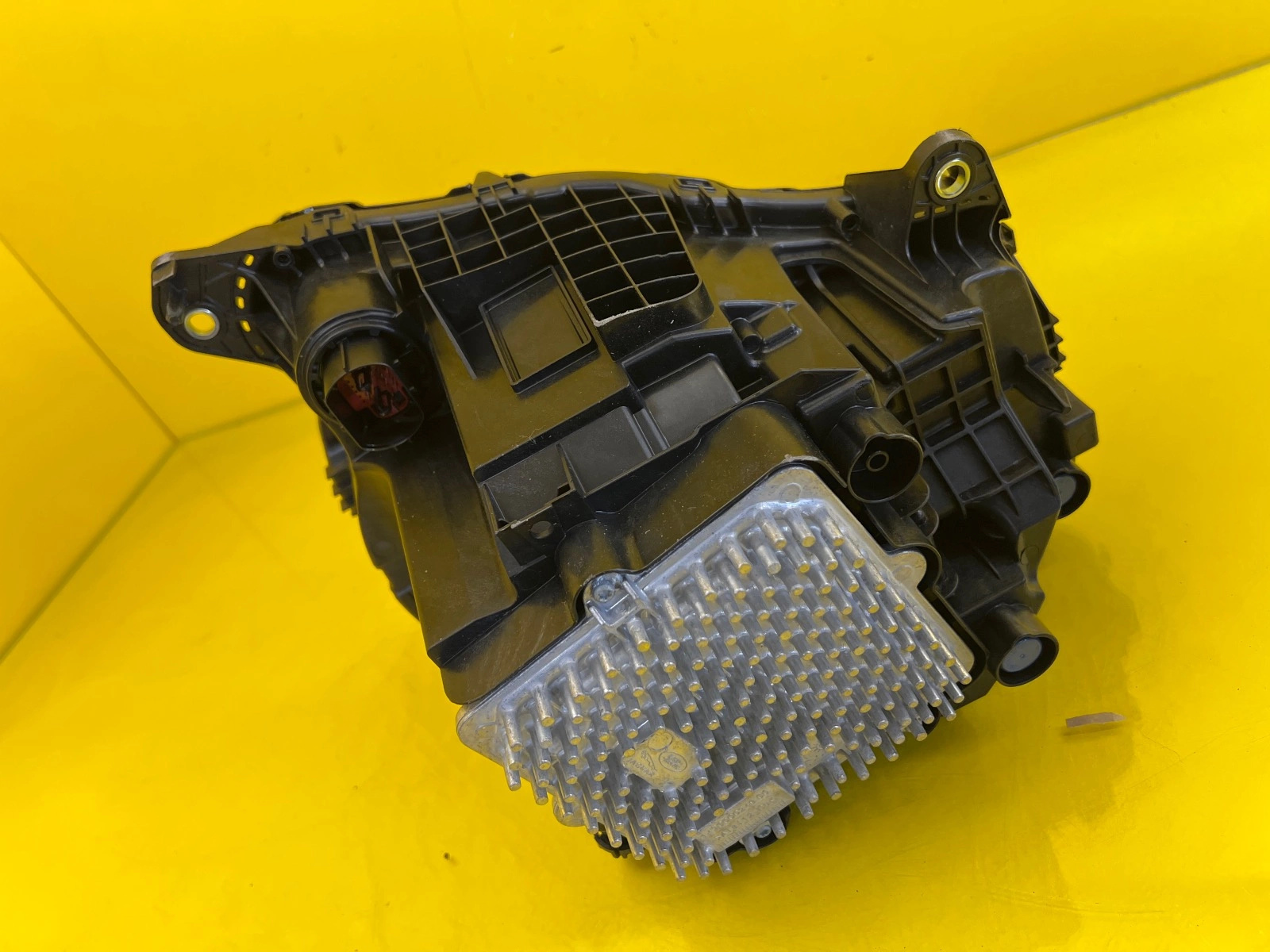 Reflektor Lampa Lewa Przednia Land Rover Defender 2 LED 20- Autolamps 5 Reflektor Lampa Lewa Przednia Land Rover Defender 2 LED 20-