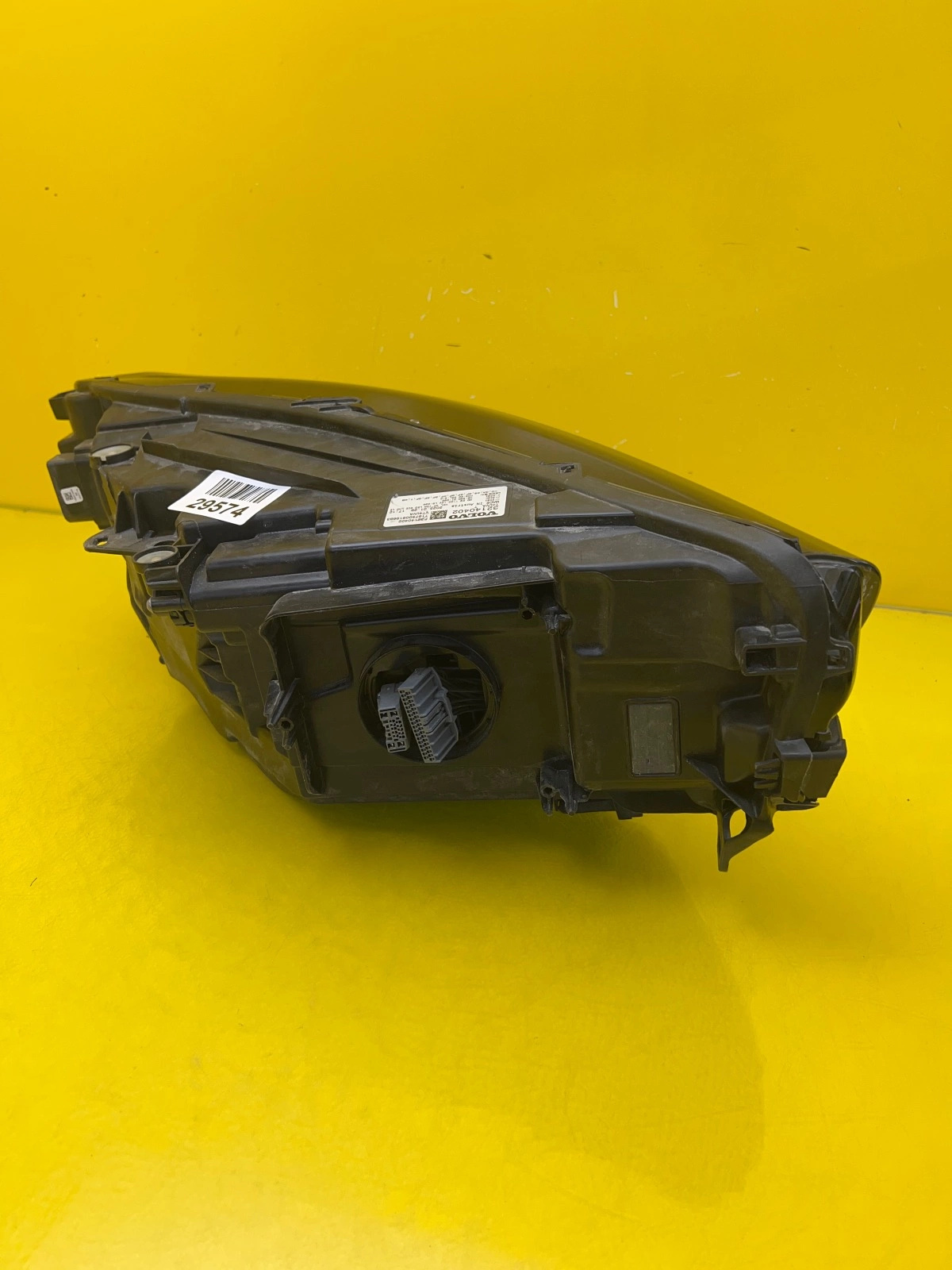 Reflektor Lampa Lewa Volvo XC40 Lift 32133831 2022- Option Led Autolamps 4 Reflektor Lampa Lewa Volvo XC40 Lift 32133831 2022- Option Led