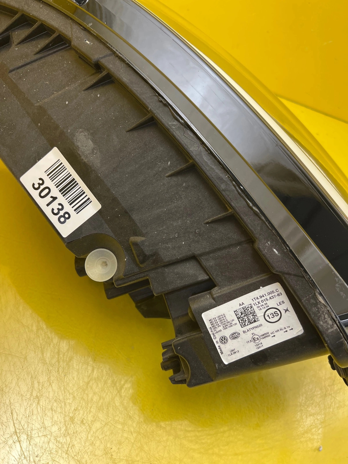 Reflektor Lampa Lewa VW ID BUZZ 1T4941005C Full Led Autolamps 2 Reflektor Lampa Lewa VW ID BUZZ 1T4941005C Full Led