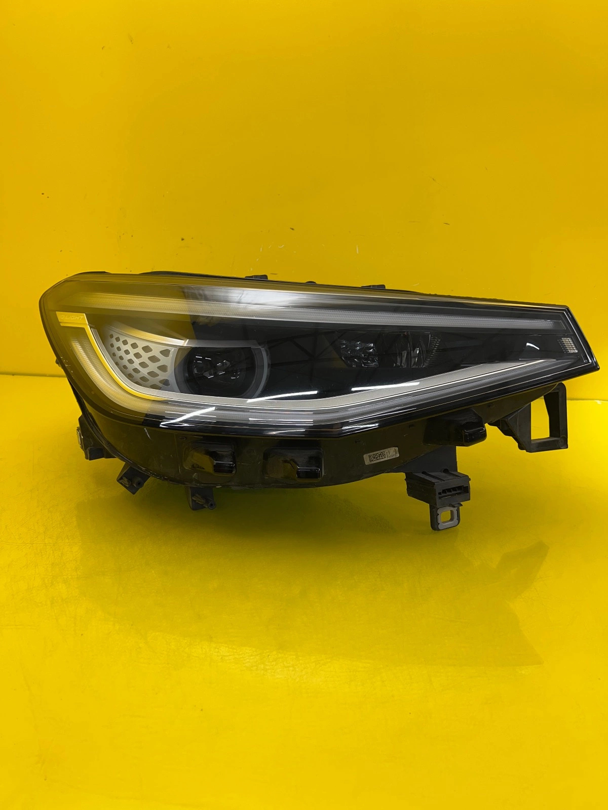 Reflektor Lampa Prawa Przednia VW ID4 2020- Full Led 11B941036M Autolamps Reflektor Lampa Prawa Przednia VW ID4 2020- Full Led 11B941036M
