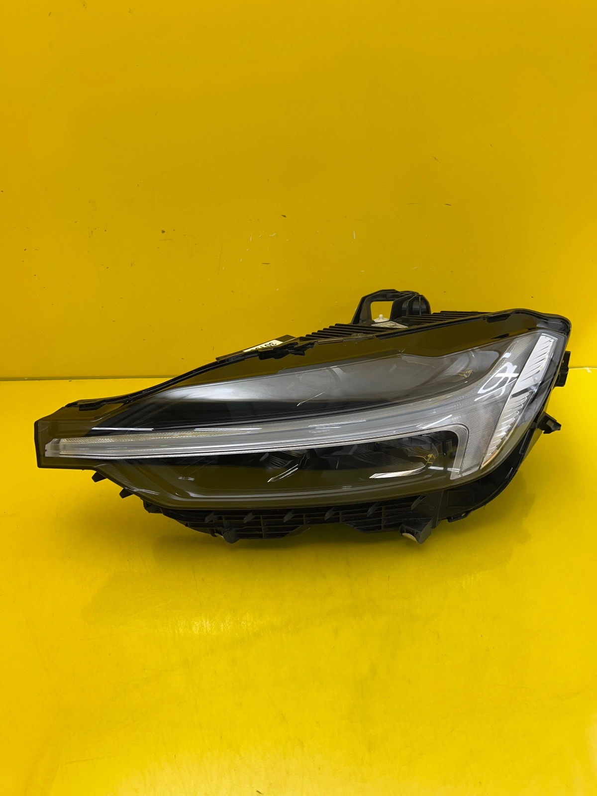 Reflektor Lampa Lewa Volvo XC60 II Lift 20- Mid Led 32404709 Autolamps Reflektor Lampa Lewa Volvo XC60 II Lift 20- Mid Led 32404709