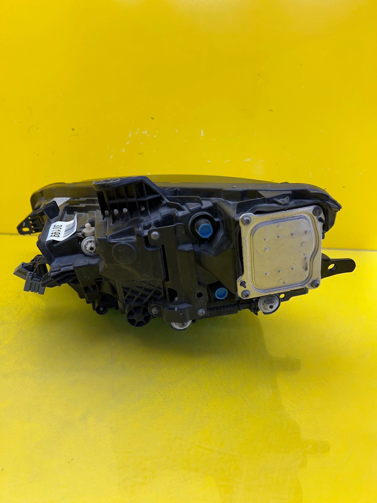 Reflektor Lampa Prawa Volvo S60 V60 Mid Led 32365342 Autolamps 4 Reflektor Lampa Prawa Volvo S60 V60 Mid Led 32365342