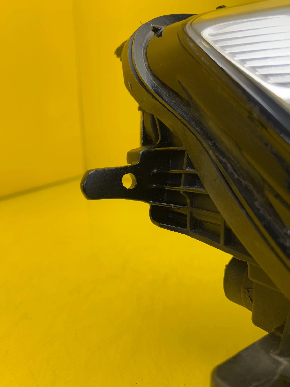 Reflektor Lampa Prawa Volvo S60 V60 Mid Led 32365342 Autolamps 5 Reflektor Lampa Prawa Volvo S60 V60 Mid Led 32365342