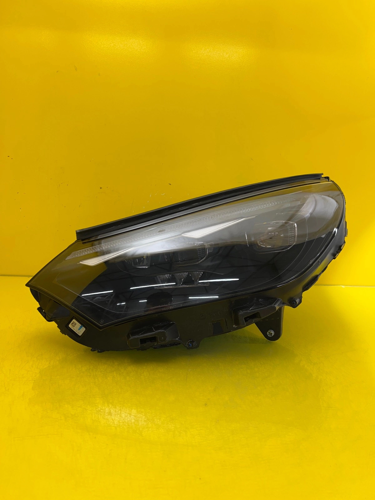 Reflektor Lampa Lewa Mercedes EQE SUV X294 W294 22-24 Digital Light Led A2949068101 Autolamps Reflektor Lampa Lewa Mercedes EQE SUV X294 W294 22-24 Digital Light Led A2949068101